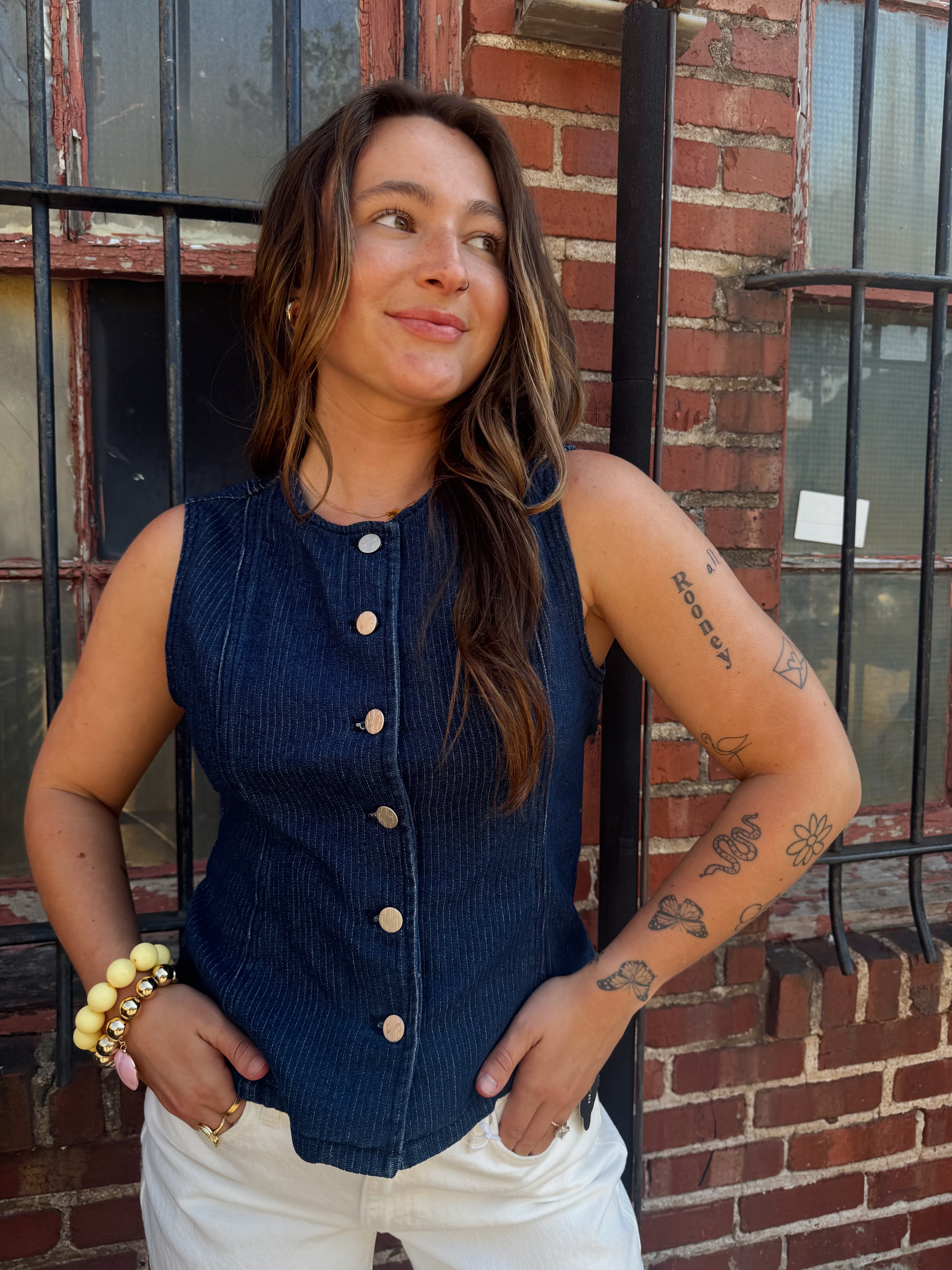 Jiji Nils Vest in Bleu Marine