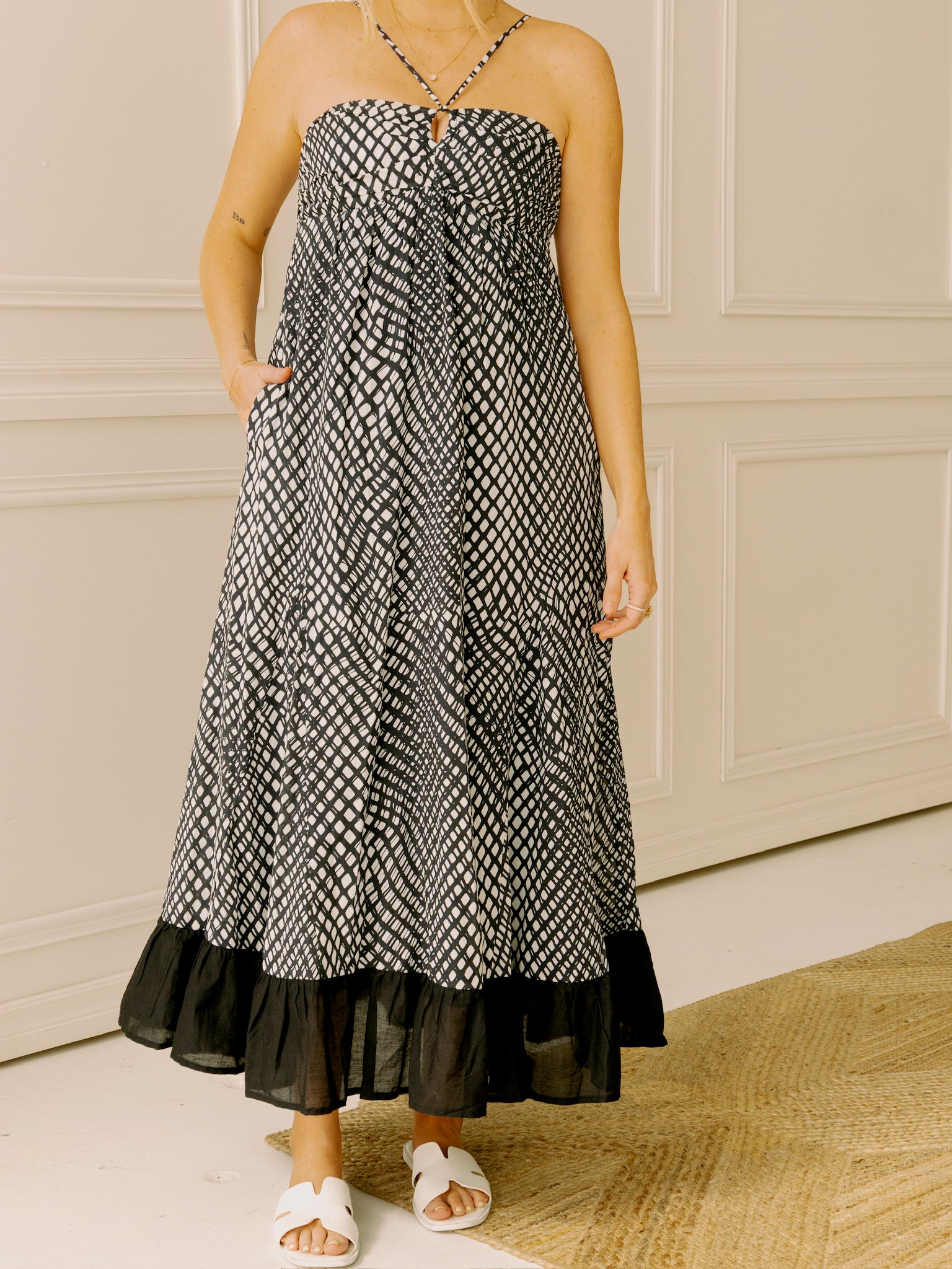 Du Paradis Aralia Empire Waist Dress