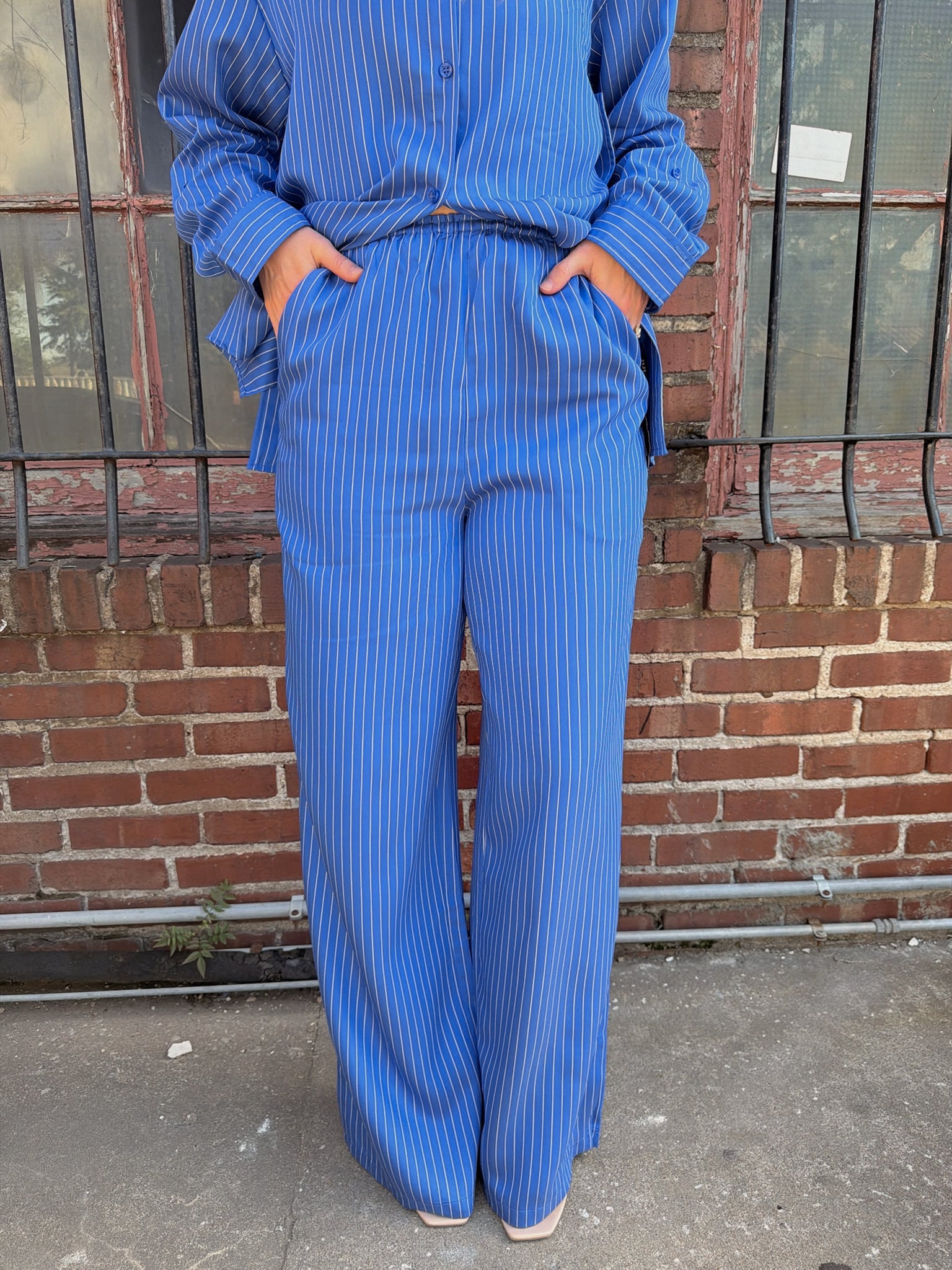 Jiji Florent Pant in Bleu Electrique