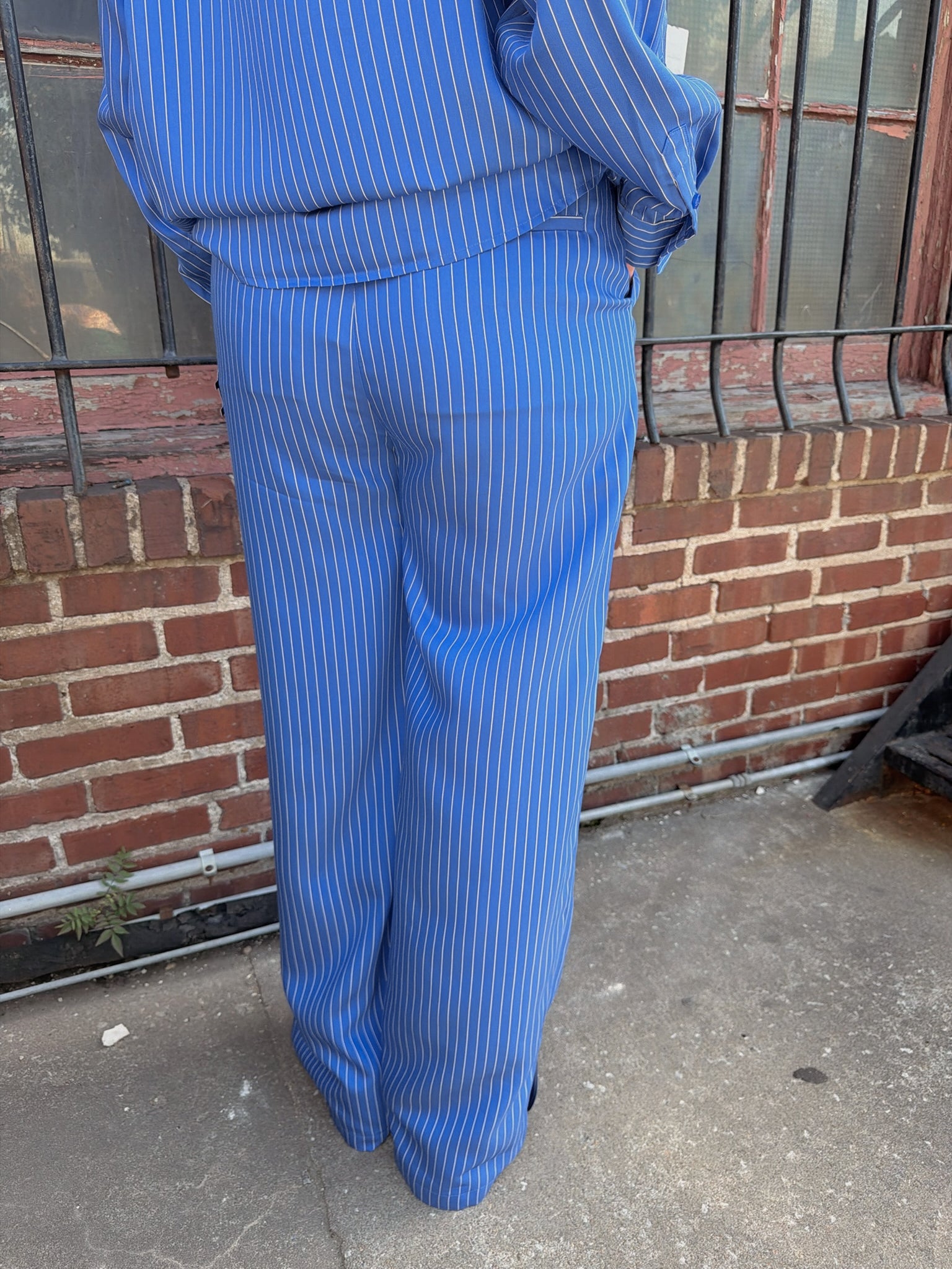 Jiji Florent Pant in Bleu Electrique