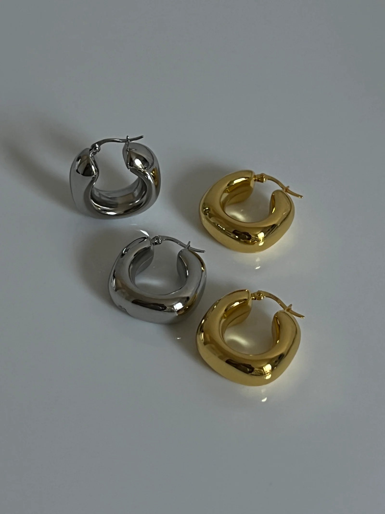 Filosophy Silla Hoops