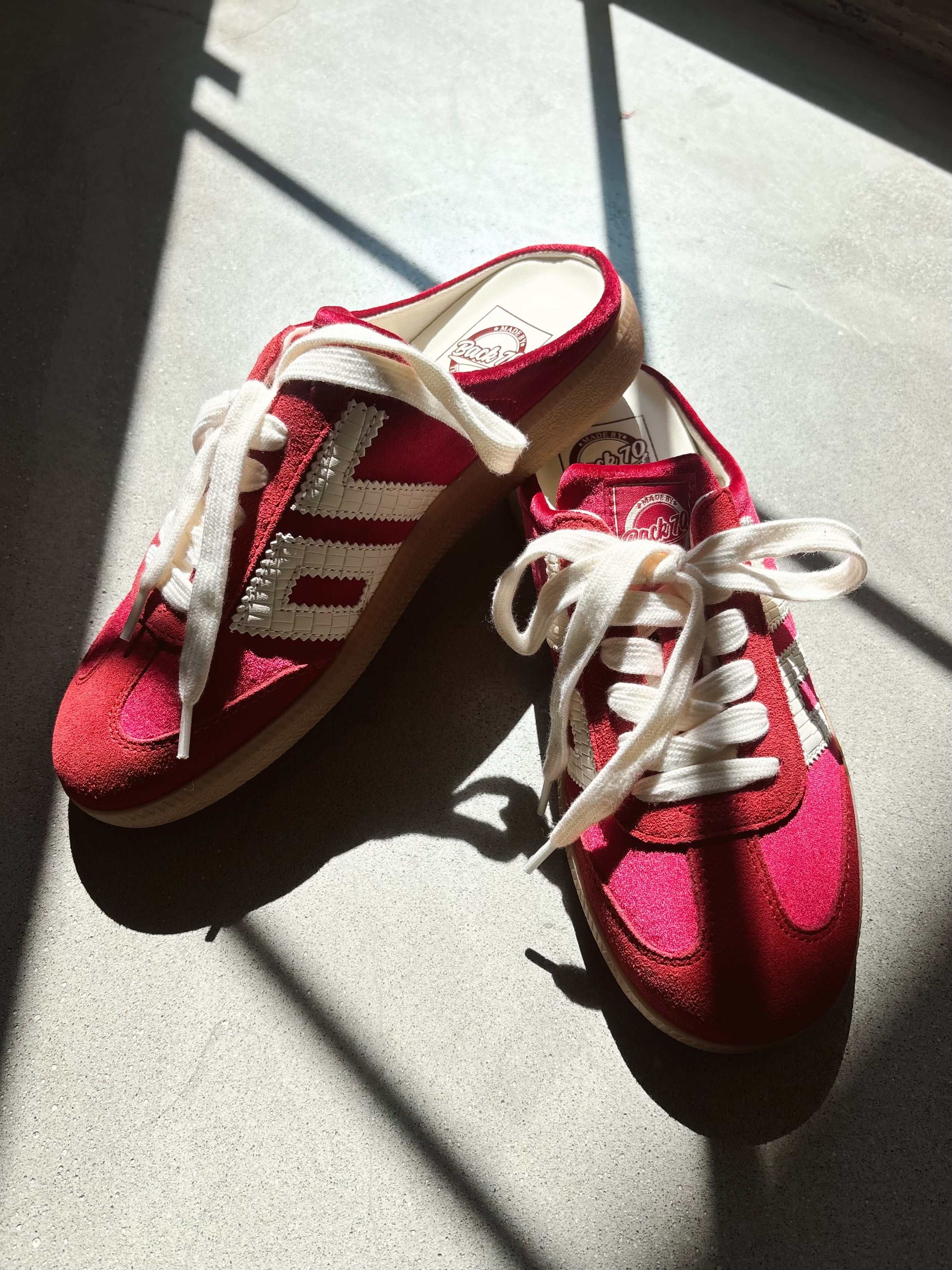 Back 70 Easter - Velvet Red Milk