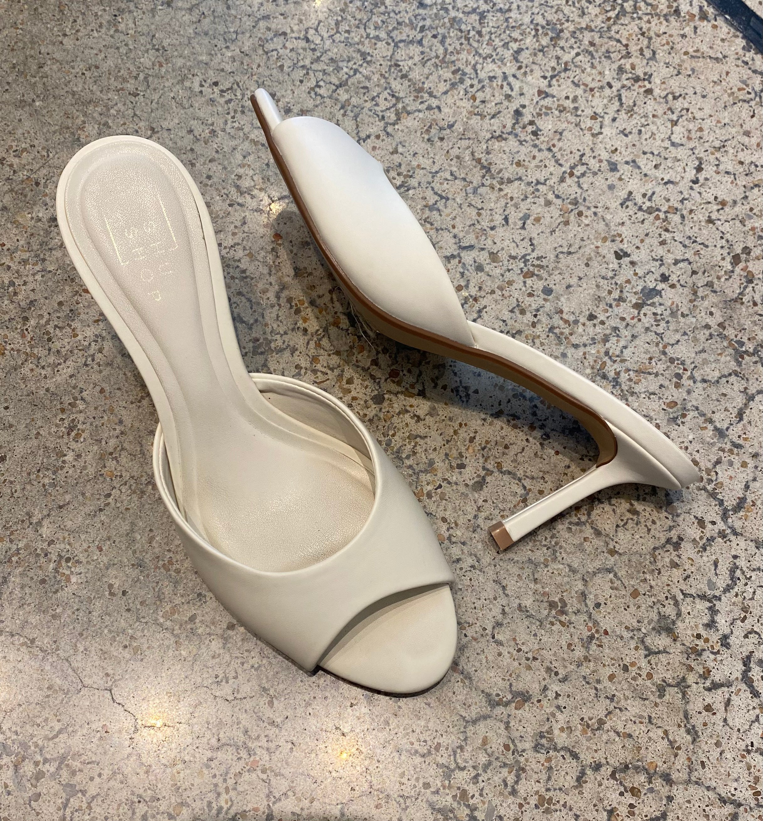 Elaine Heels