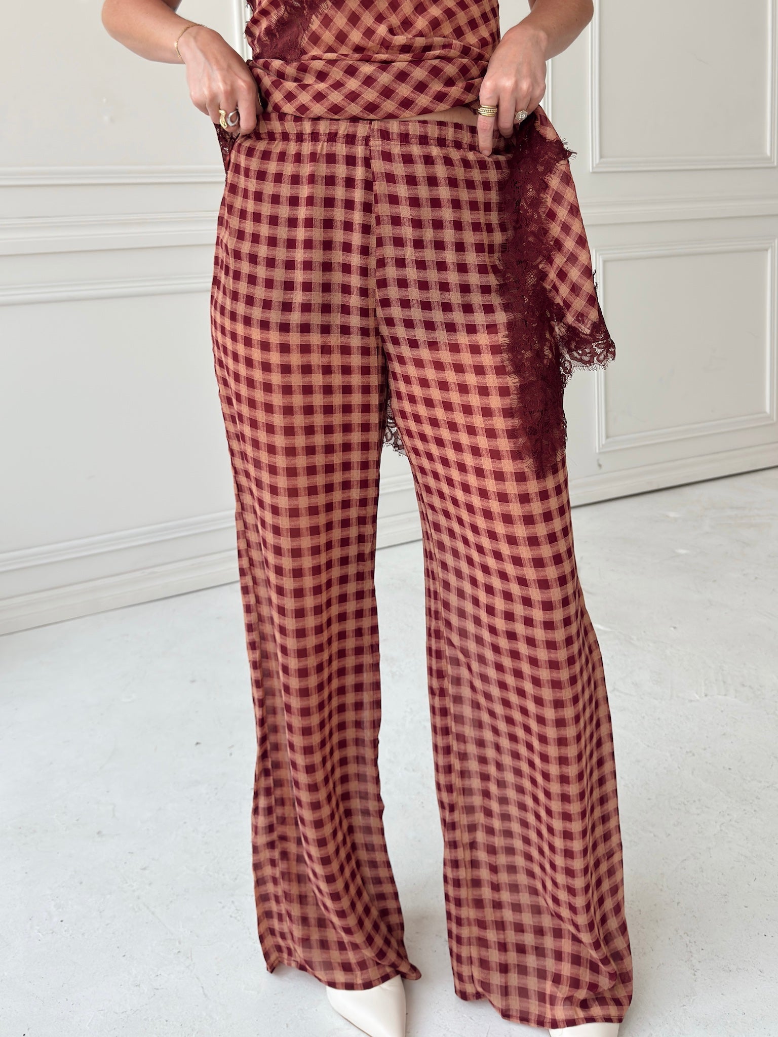 Georgia Gingham Lace Trim Set - Maroon