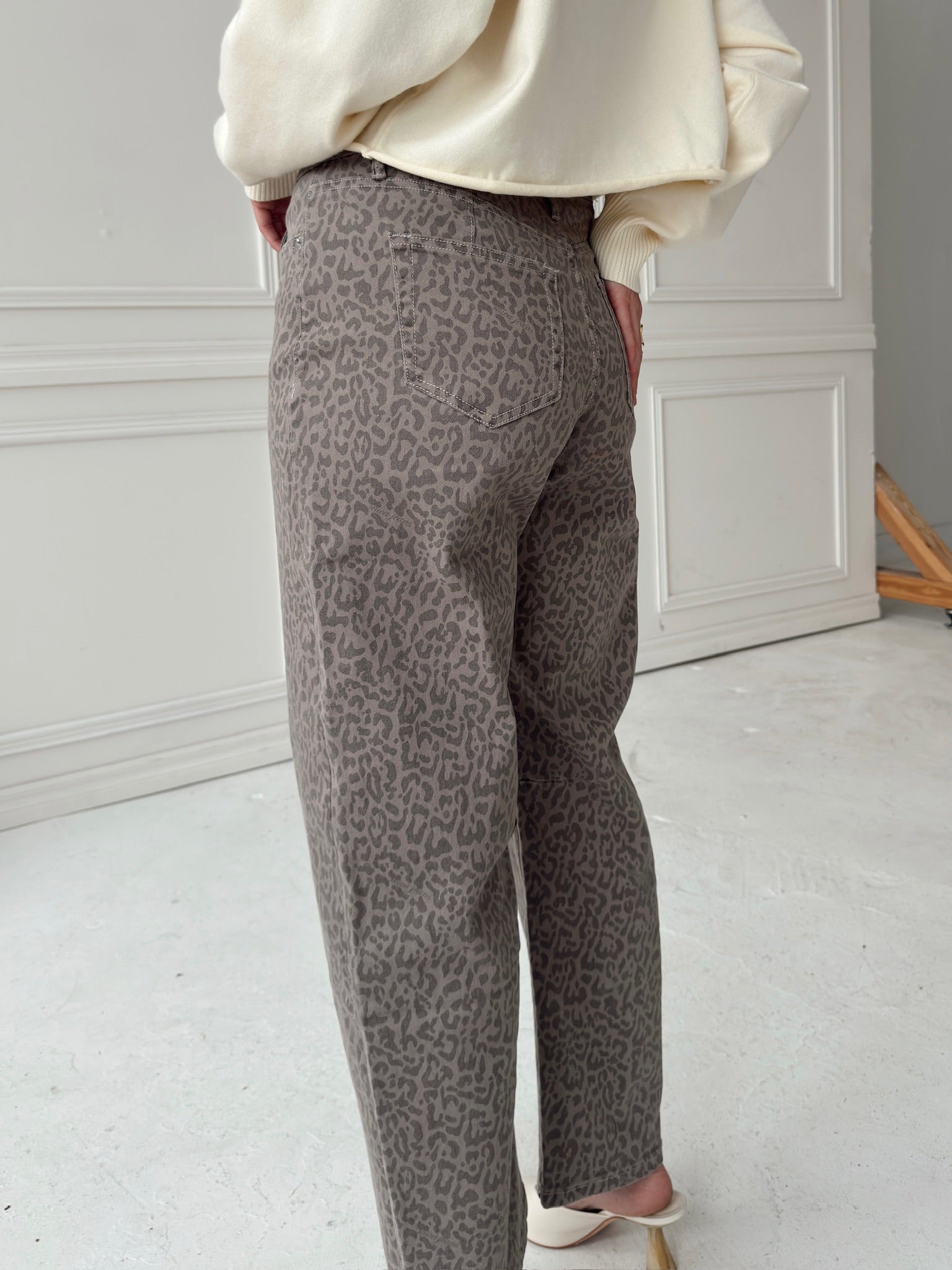 Leopard Barrel Jean