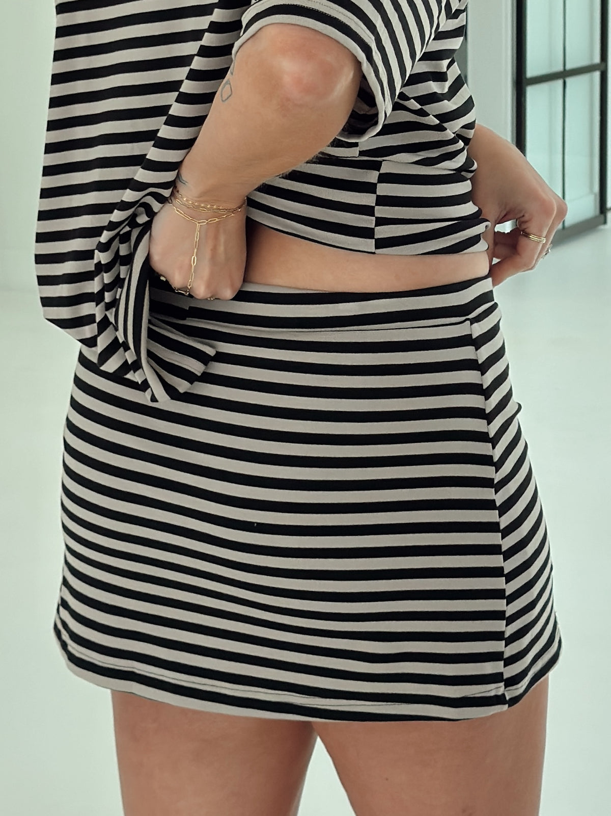 Weekender Stripe Skort - Black/Taupe