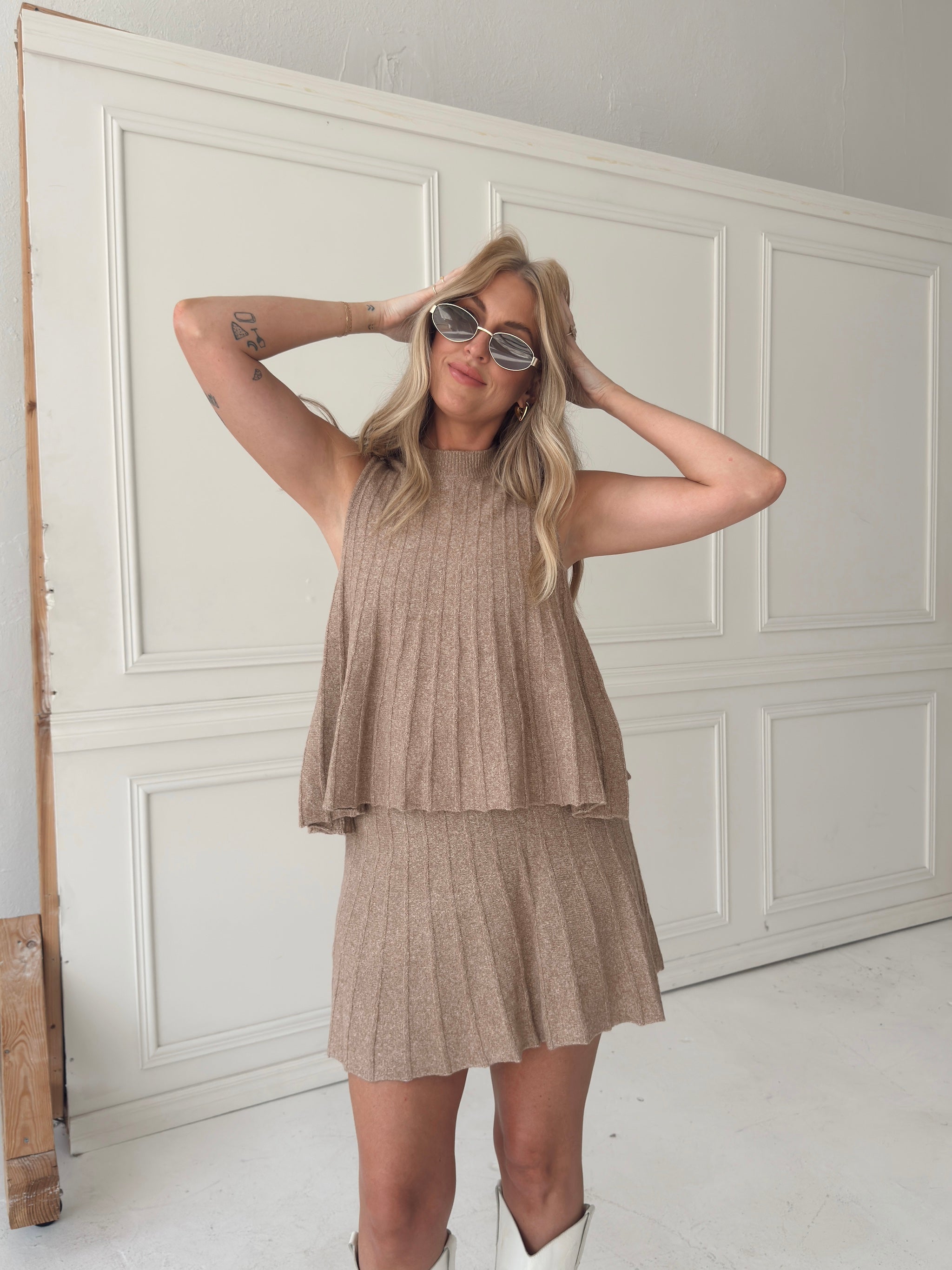Rylan Ribbed Sweater A-line Mini Skirt With Flared Hem - Mocha