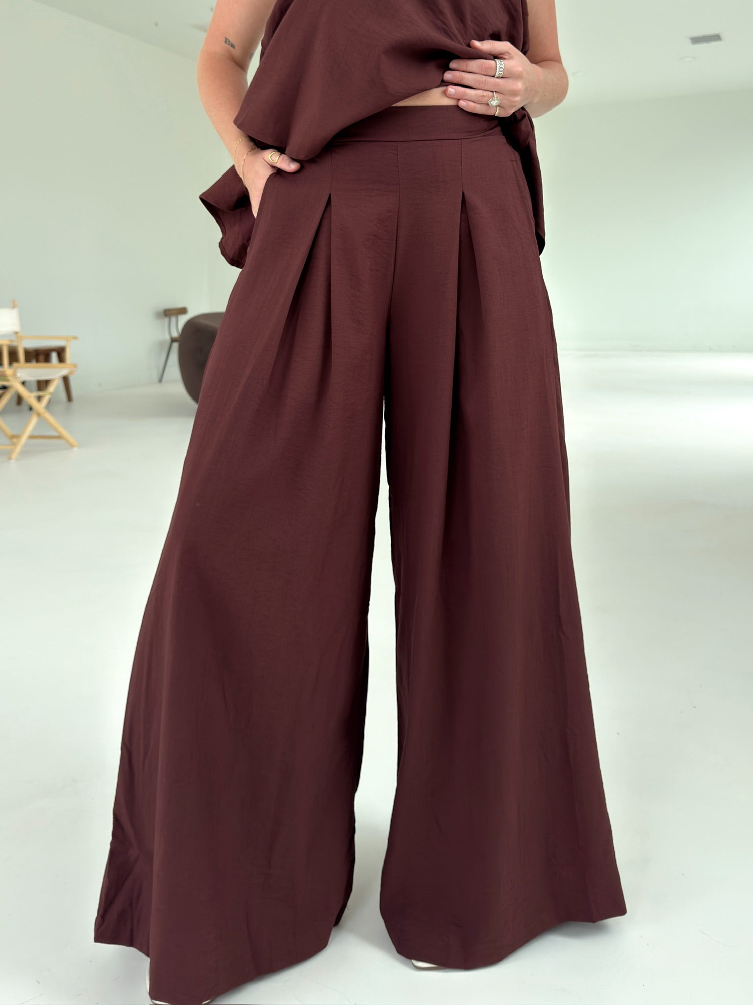 Bri Flowy Pant - Brown