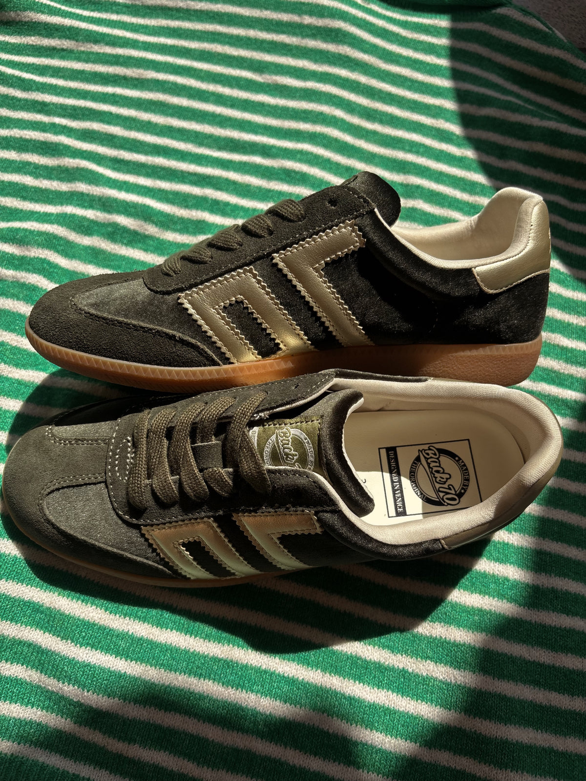 Back 70 Cloud - Velvet Olive Gold