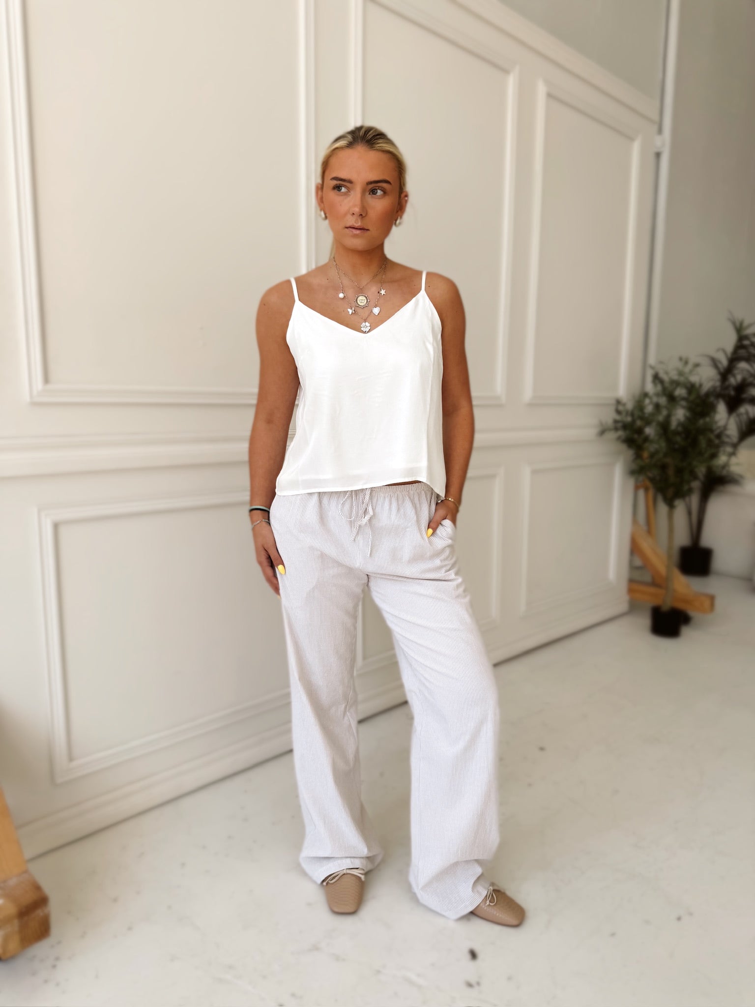 Simple Stripes Drawstring Pants