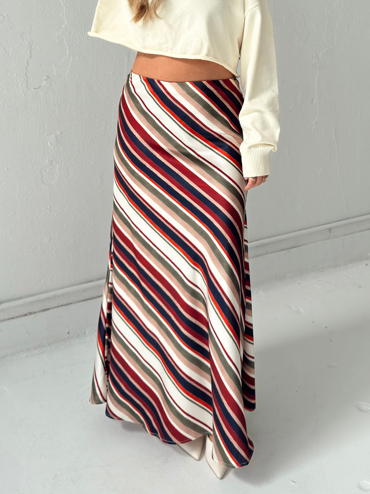 Pre-Order Dani Diagonal Stripe Maxi Skirt (restock eta 10/19)