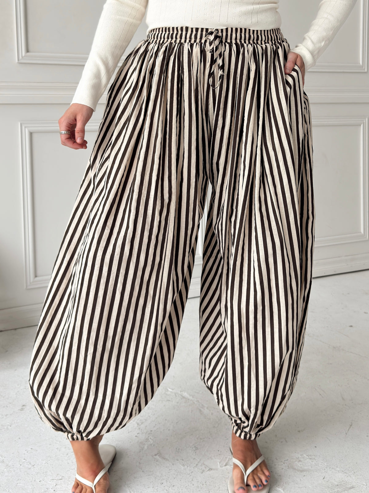 Michaela Stripe Balloon Pant - Brown