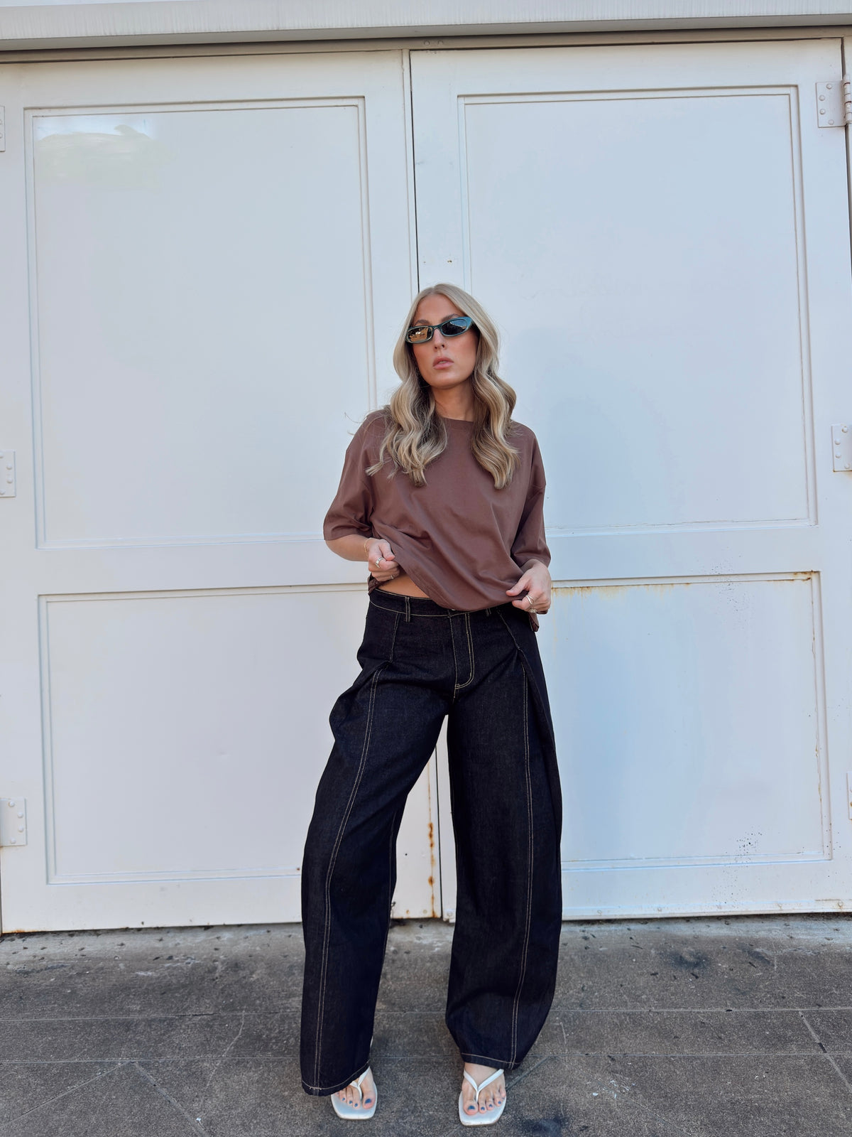 Riley Pleated Barrel Jean