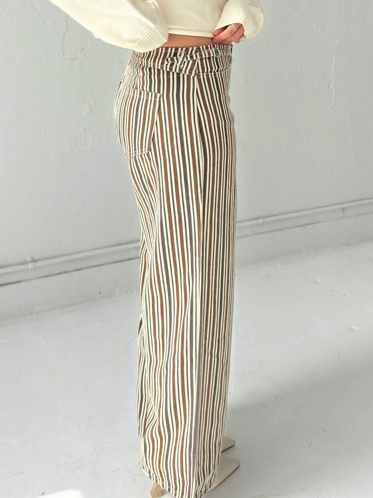 Britt Low Rise Buckle Stripe Pants