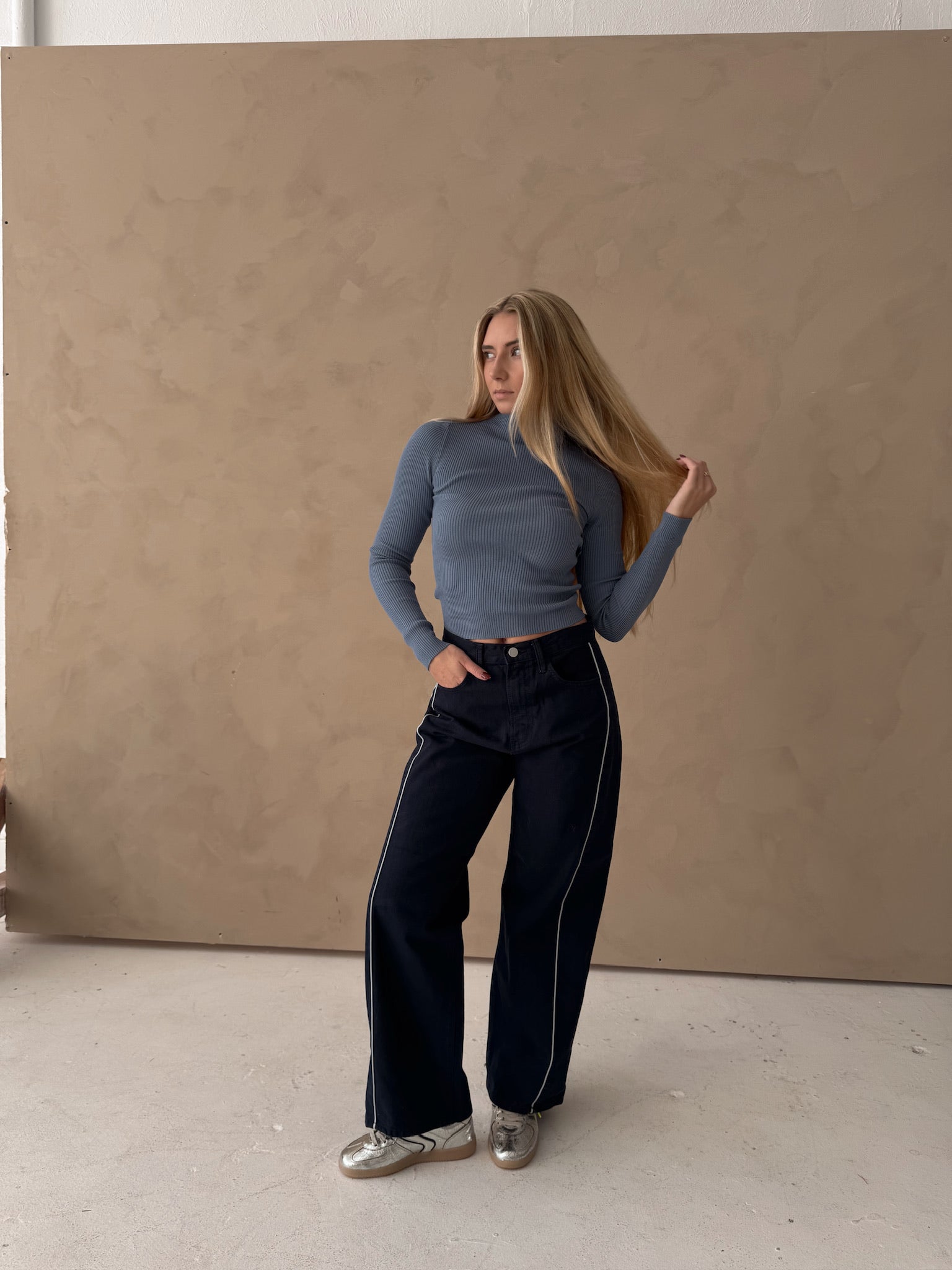 Blues Mock Neck Long Sleeve