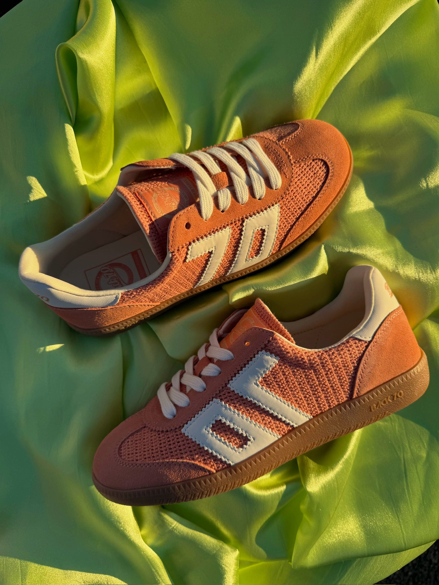 Back 70 Ghost - Peach