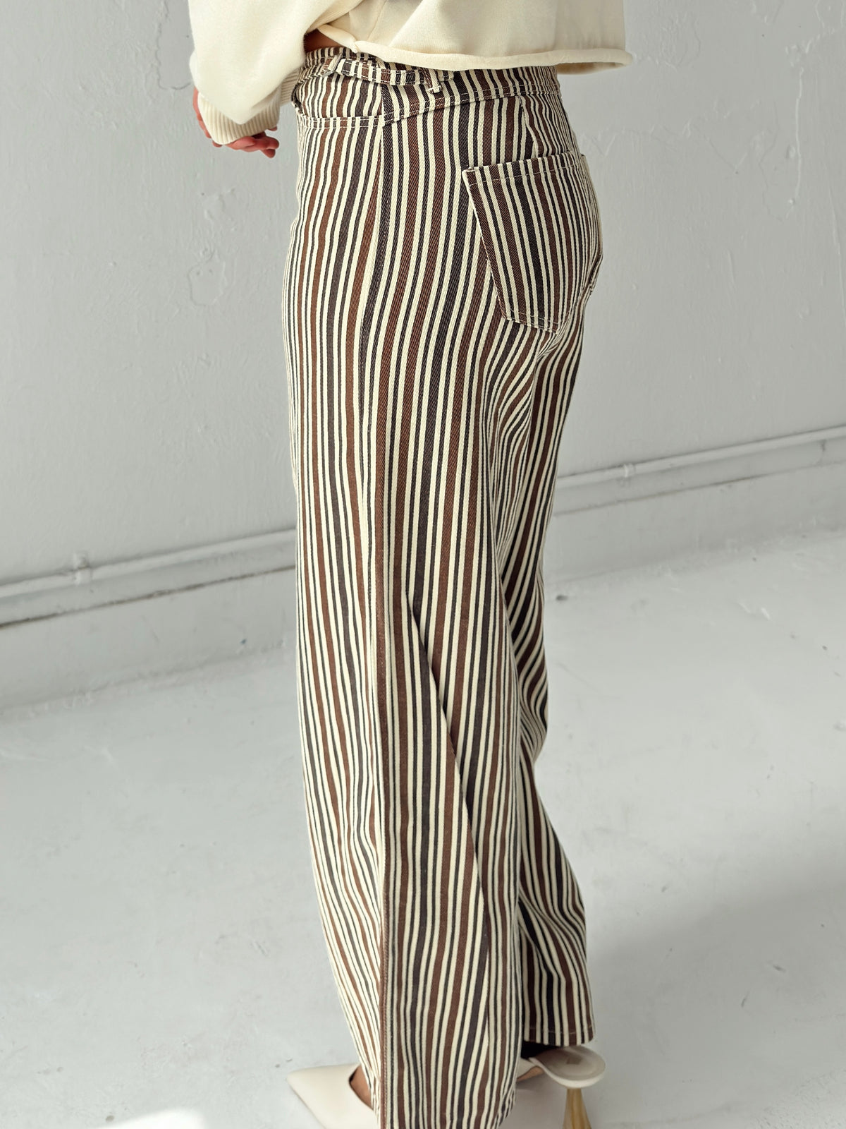 Britt Low Rise Buckle Stripe Pants