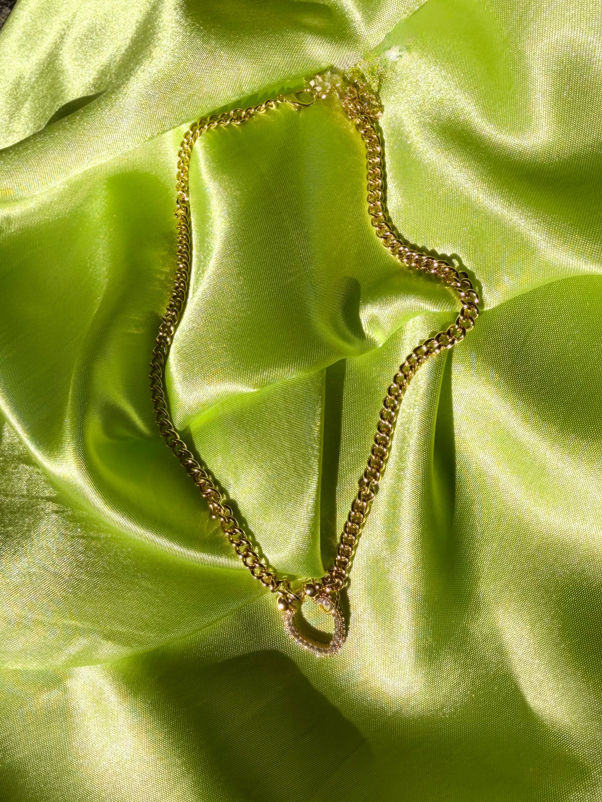 Horseshoe Chain Necklace