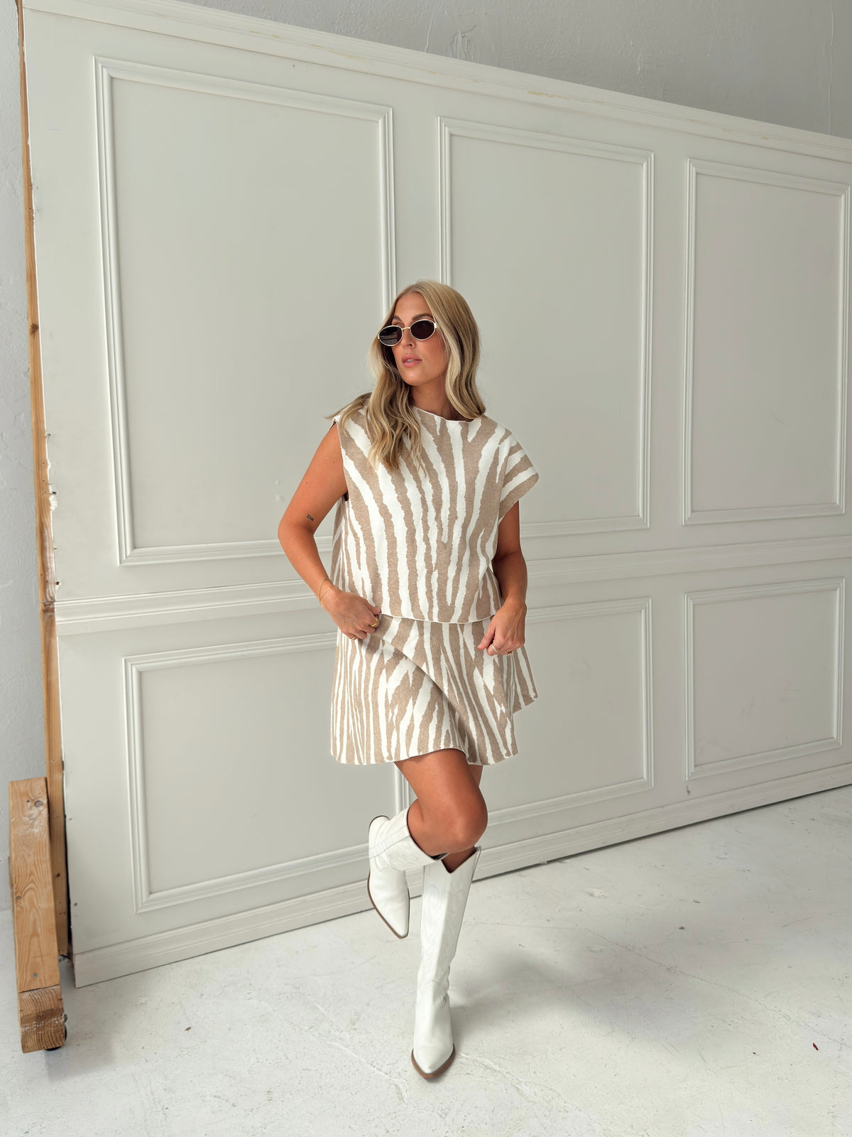 Grace Tiger Sweater Skirt