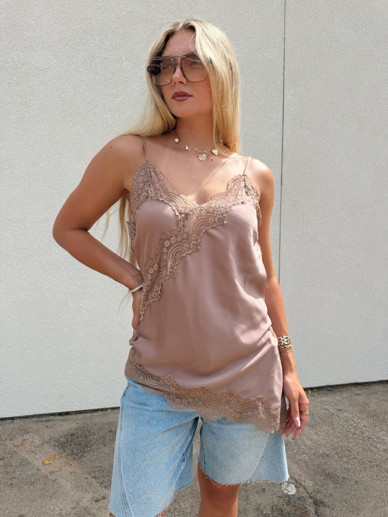 Diana Asymmetrical Lace Tank - Mocha