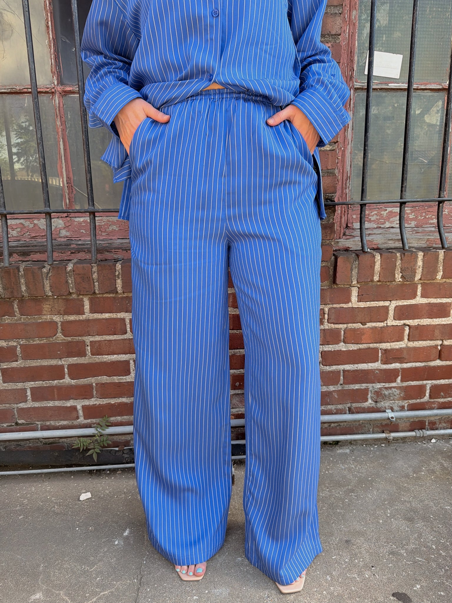 Jiji Florent Pant in Bleu Electrique