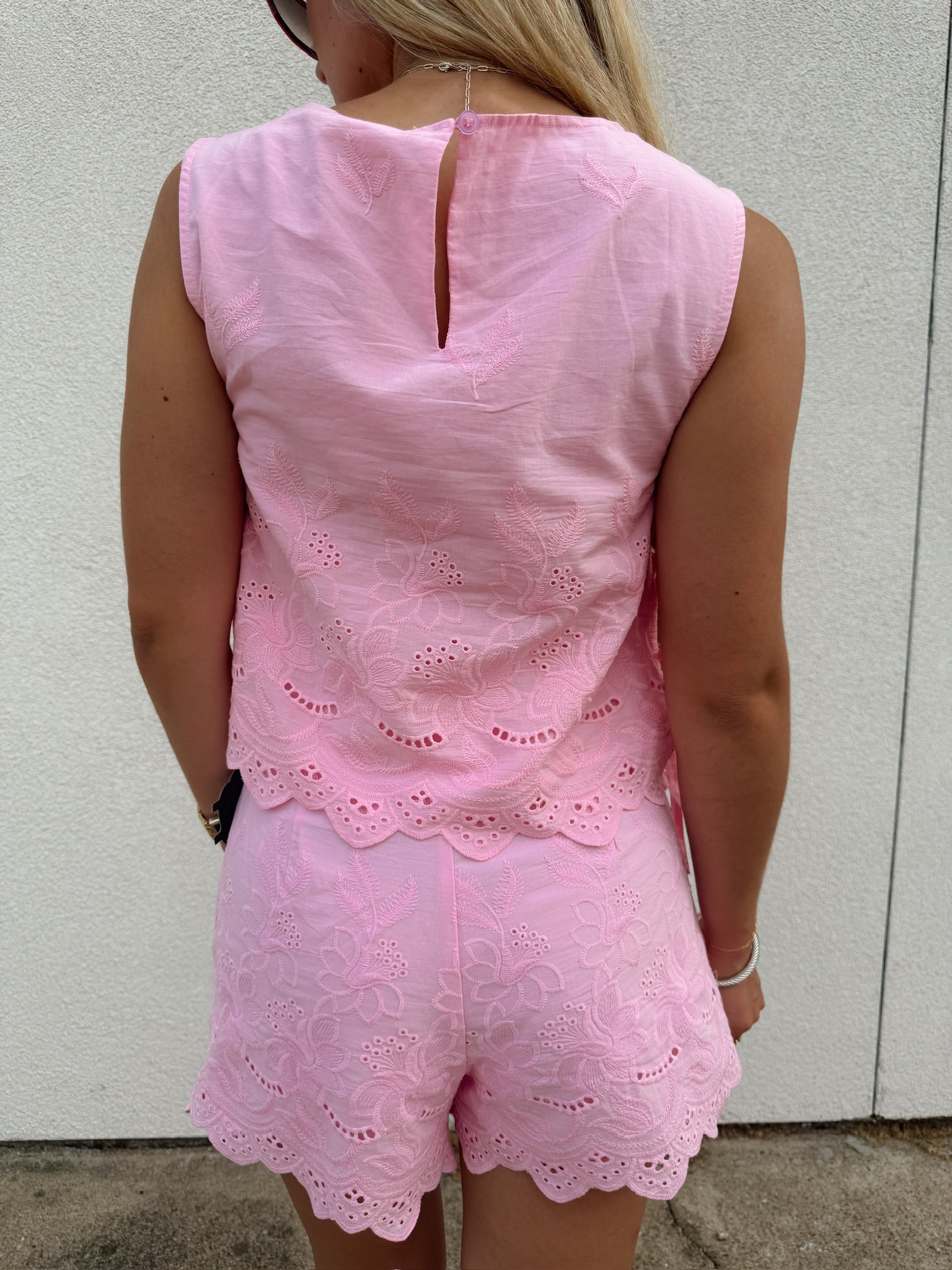 Emy Embroidered Top