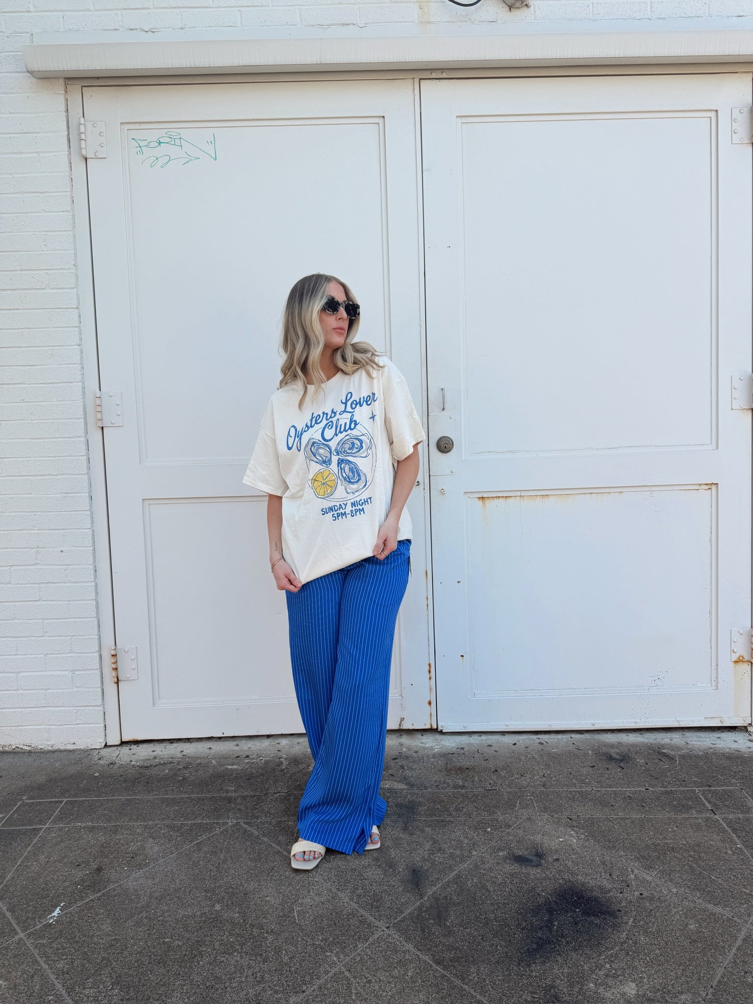 Oysters Lovers Club Oversized Graphic Tee