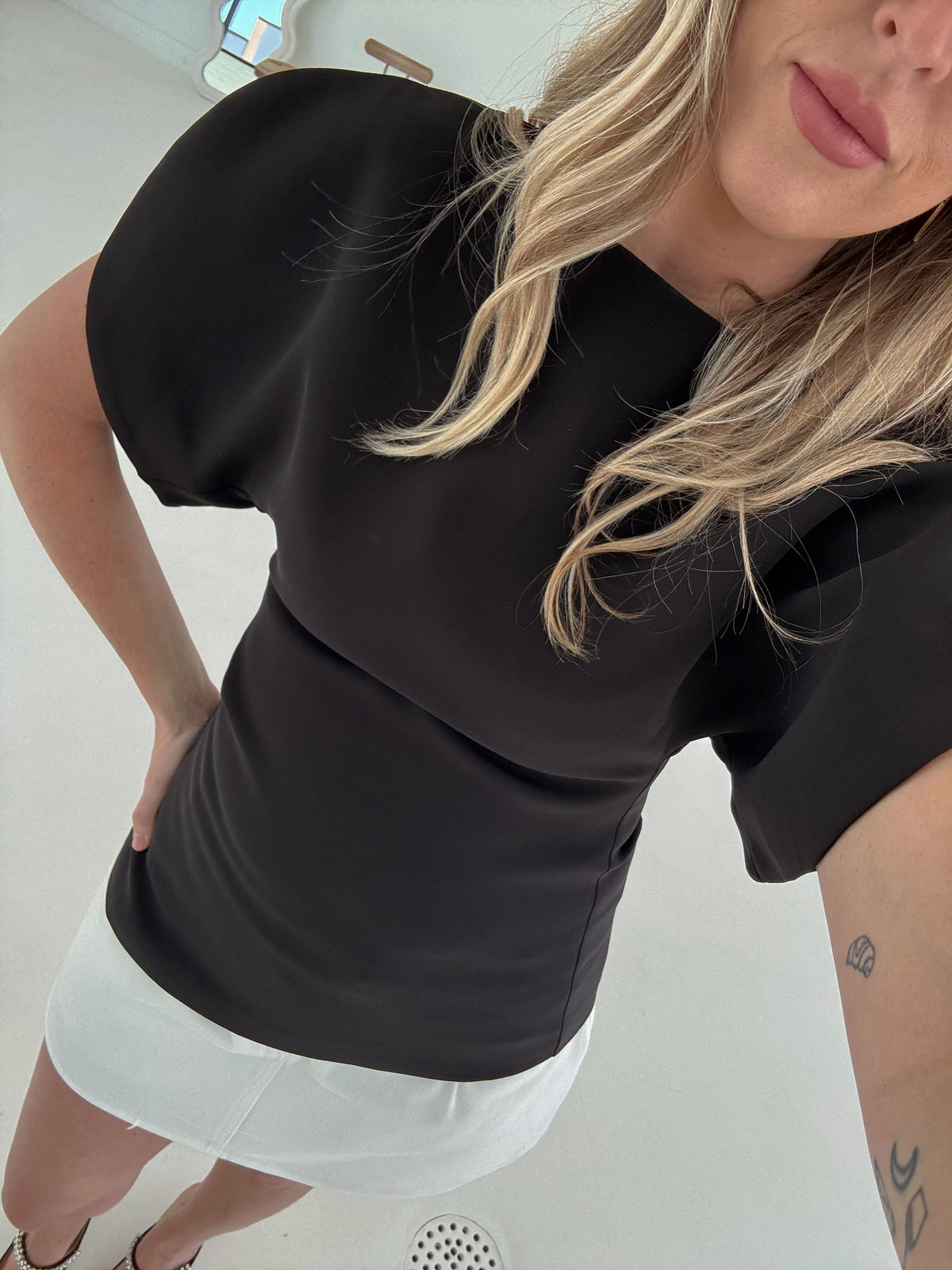 Brandy Structured Top - Black