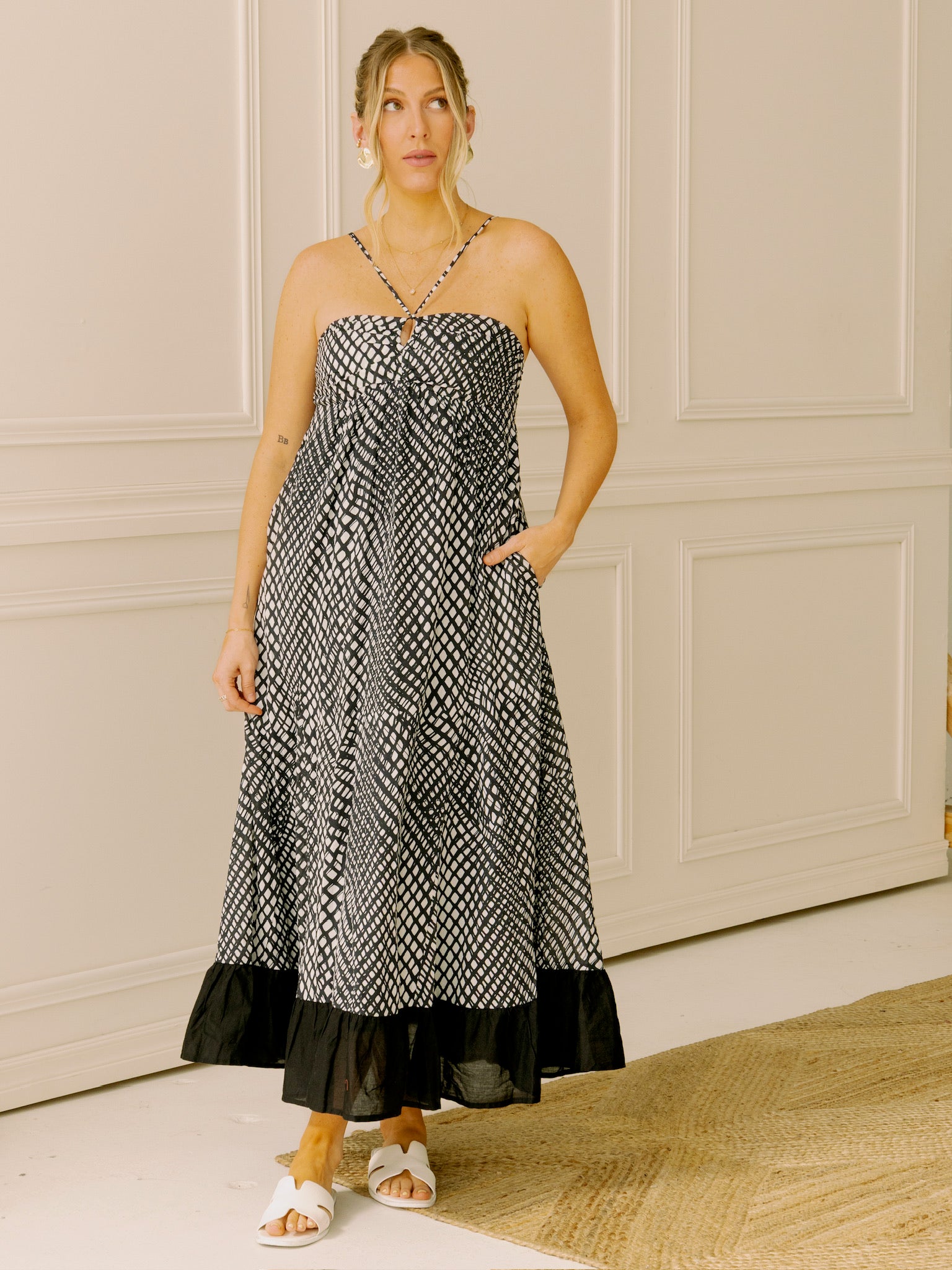 Du Paradis Aralia Empire Waist Dress