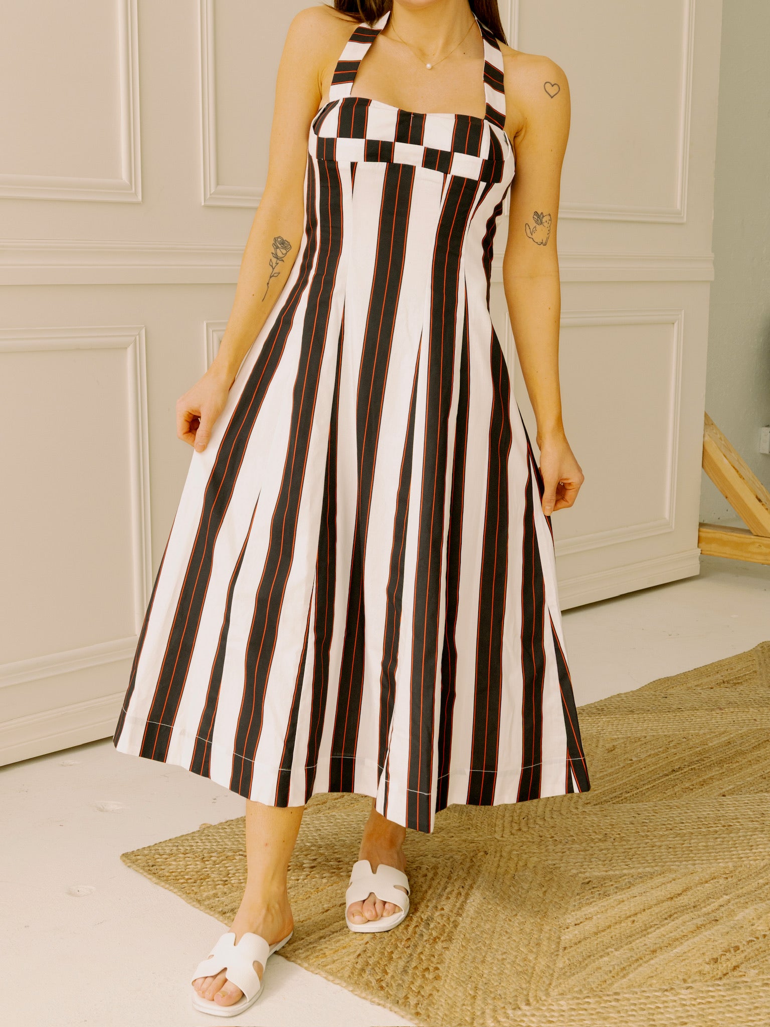 Du Paradis Flame Lily Midi Dress