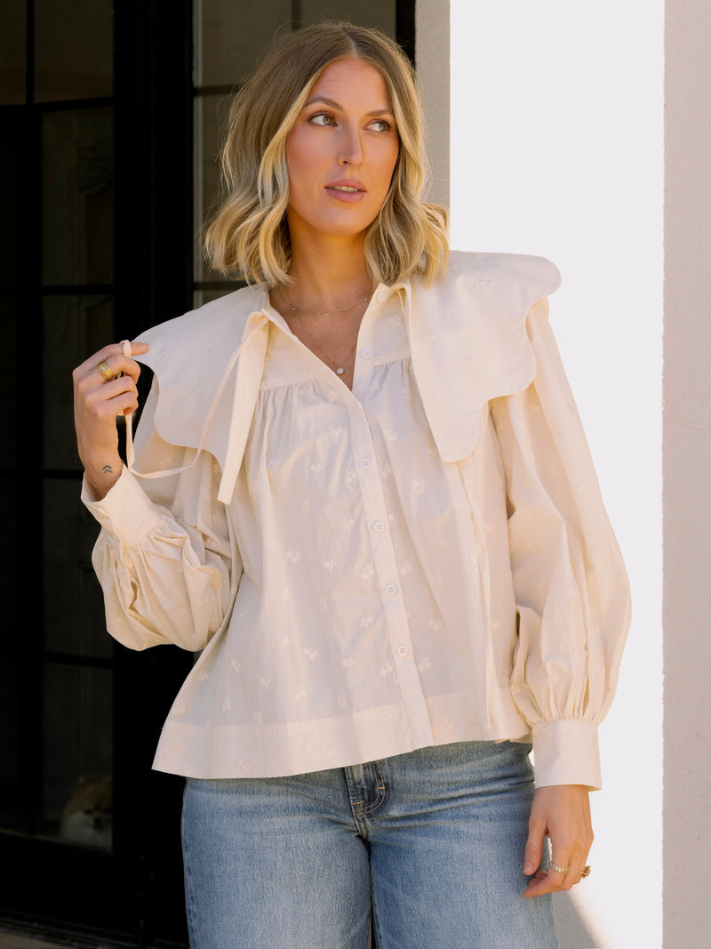 Ivory Scallop Collar Blouse