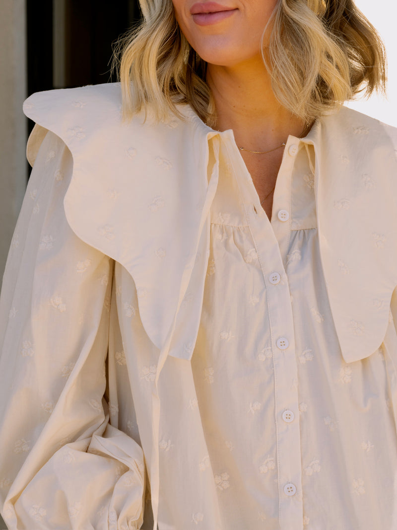 Ivory Scallop Collar Blouse