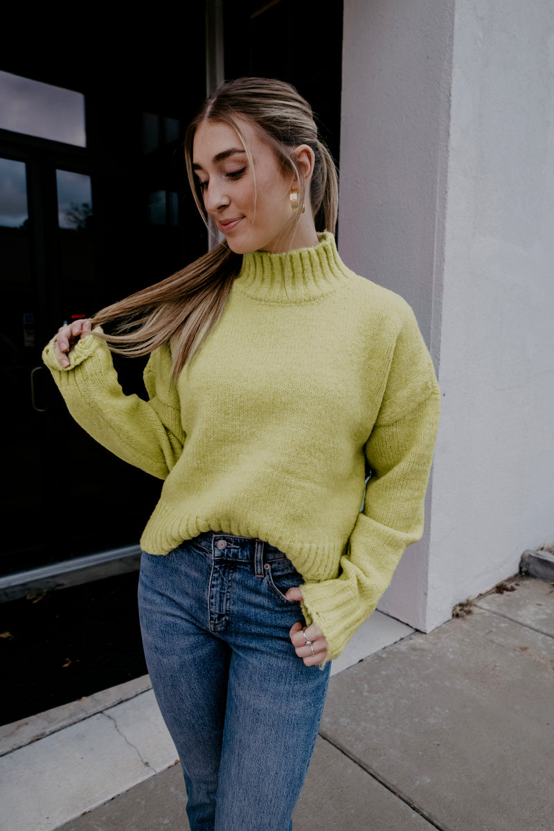 Taylor Turtleneck Sweater - Lime