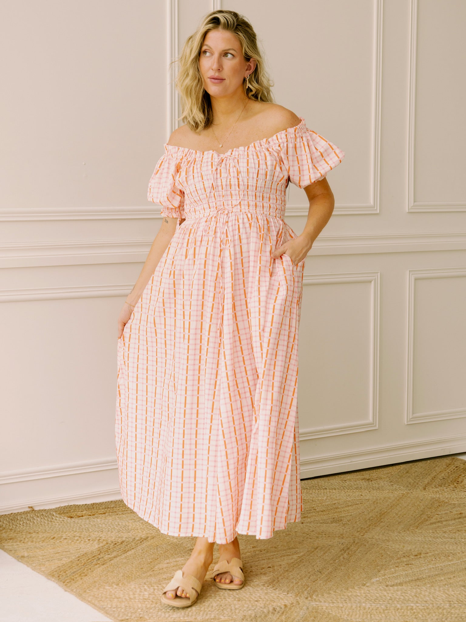 dRA Tina Dress in Blush Coral