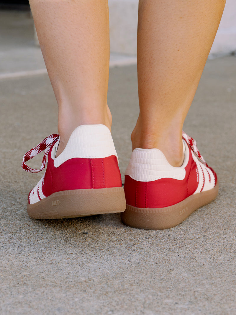 Back 70 Ghost Sneaker - Red