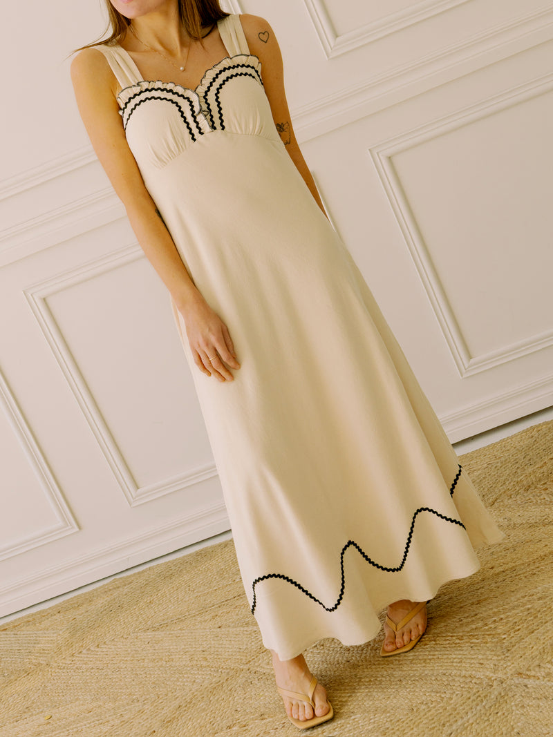 Sweetheart Midi Dress