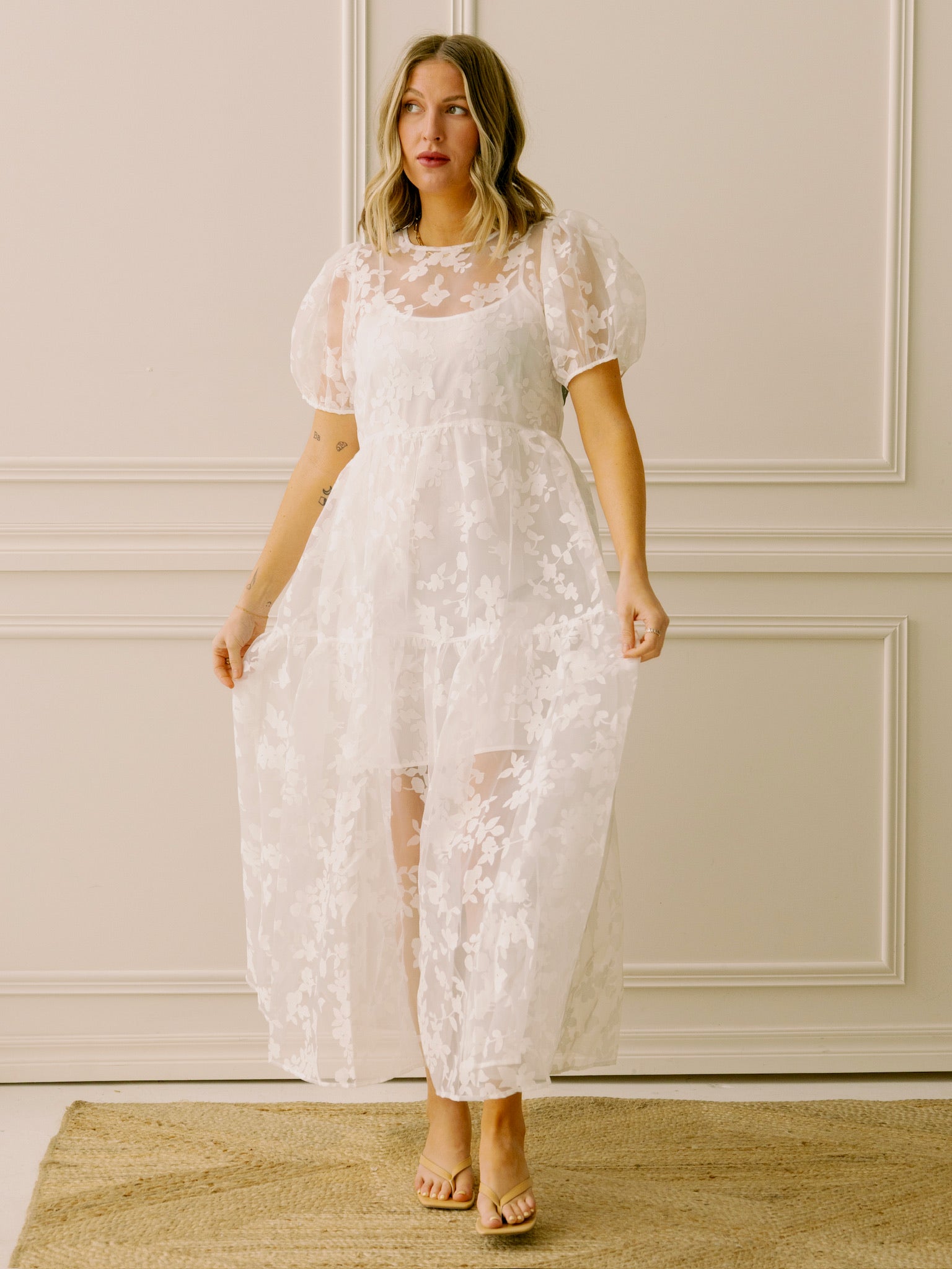 dRA Aria Ivory Floral Dress