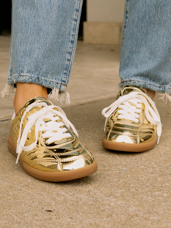 Back 70 Gold Sneaker