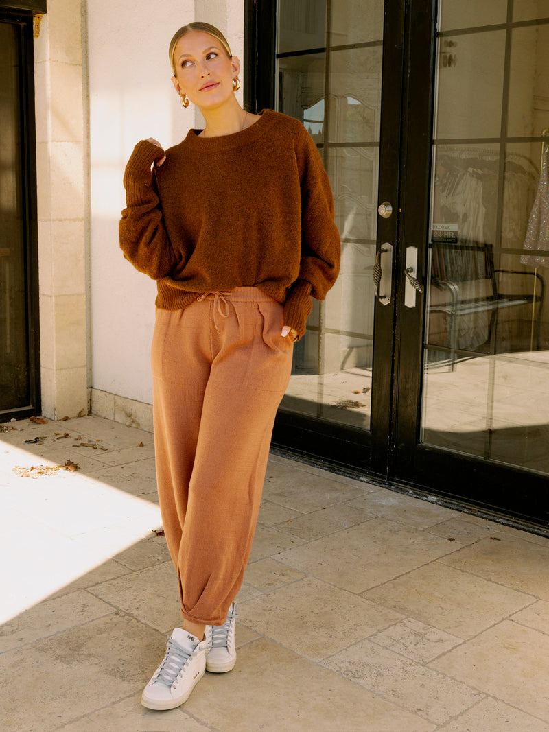 Essentials Sweater - Mocha