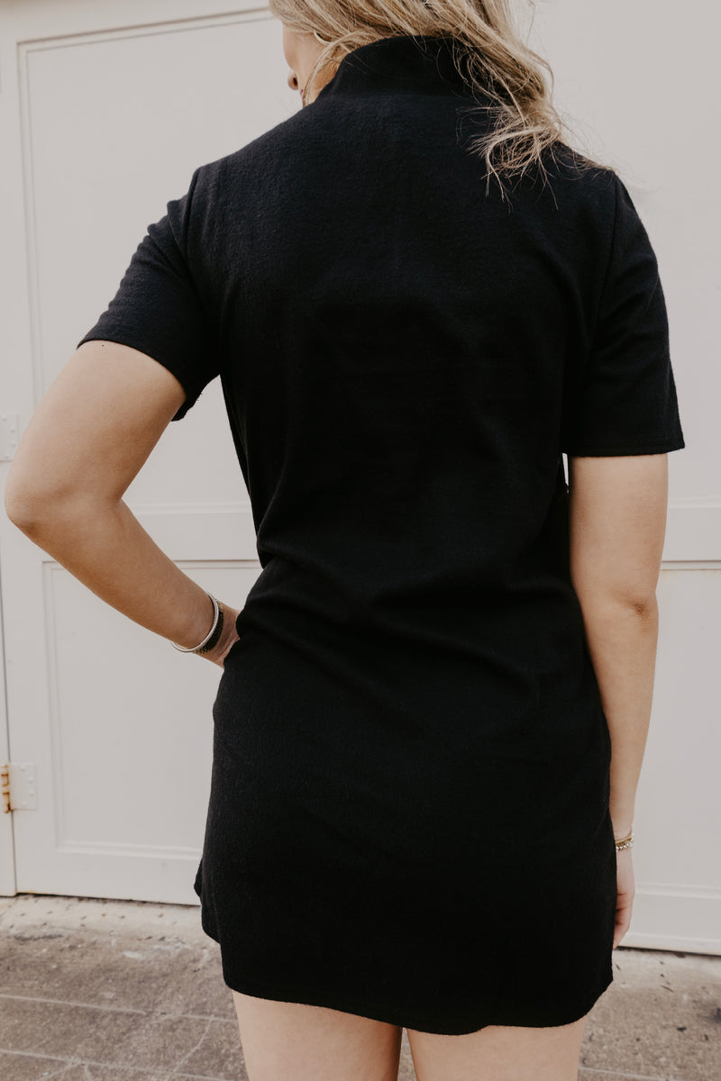 Simple Seams Mini Dress - Black