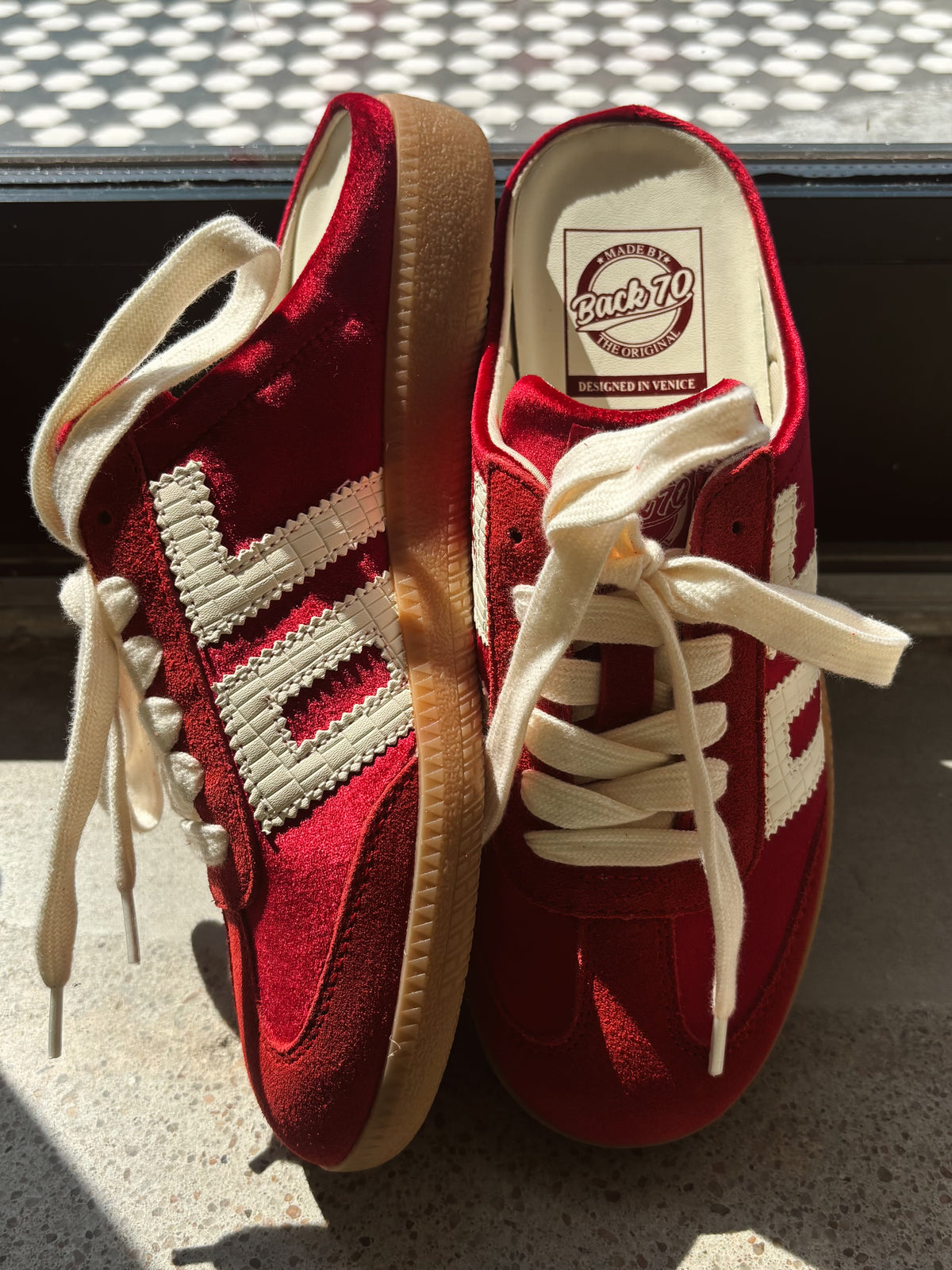 Back 70 Easter - Velvet Red Milk