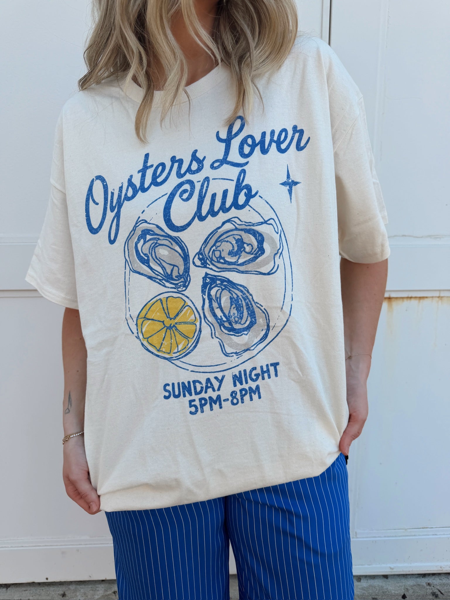 Oysters Lovers Club Oversized Graphic Tee