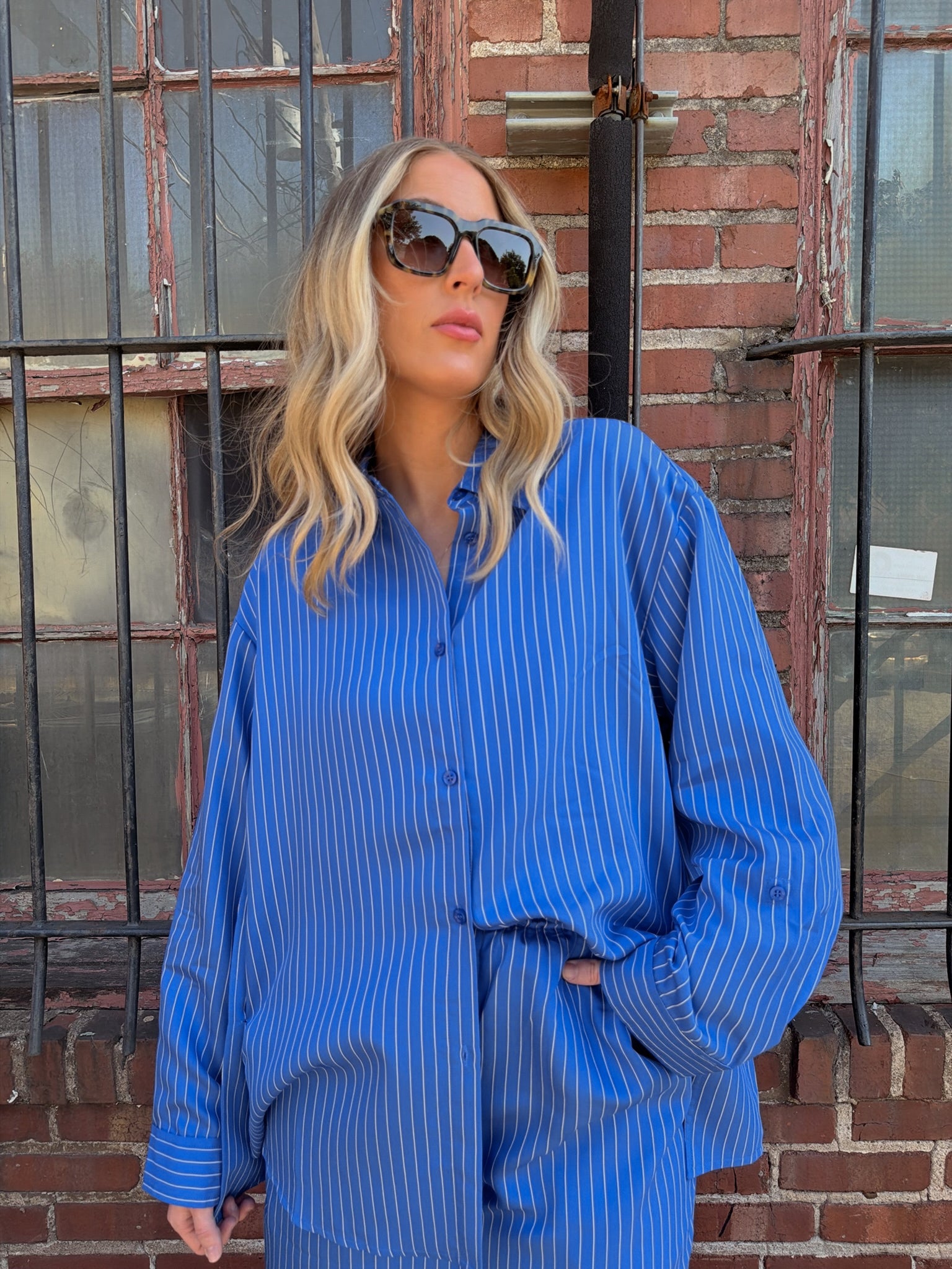 Jiji Owen Shirt in Bleu Electrique