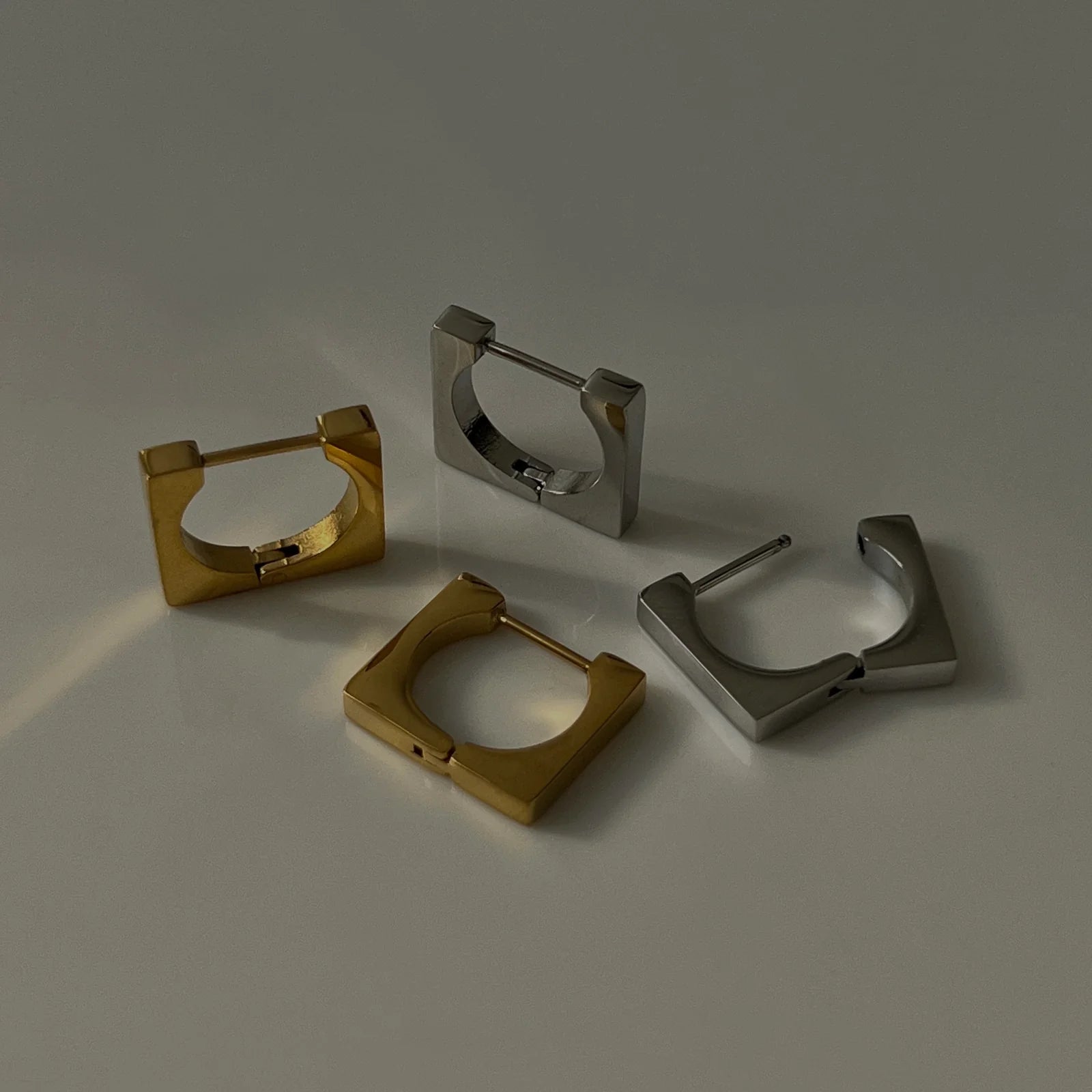 Filosophy Square Up Hoop
