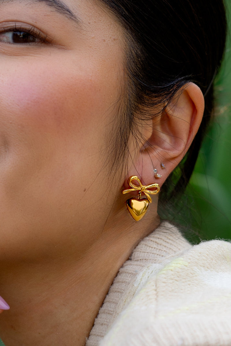 Peter + June Effie Studs in Gold