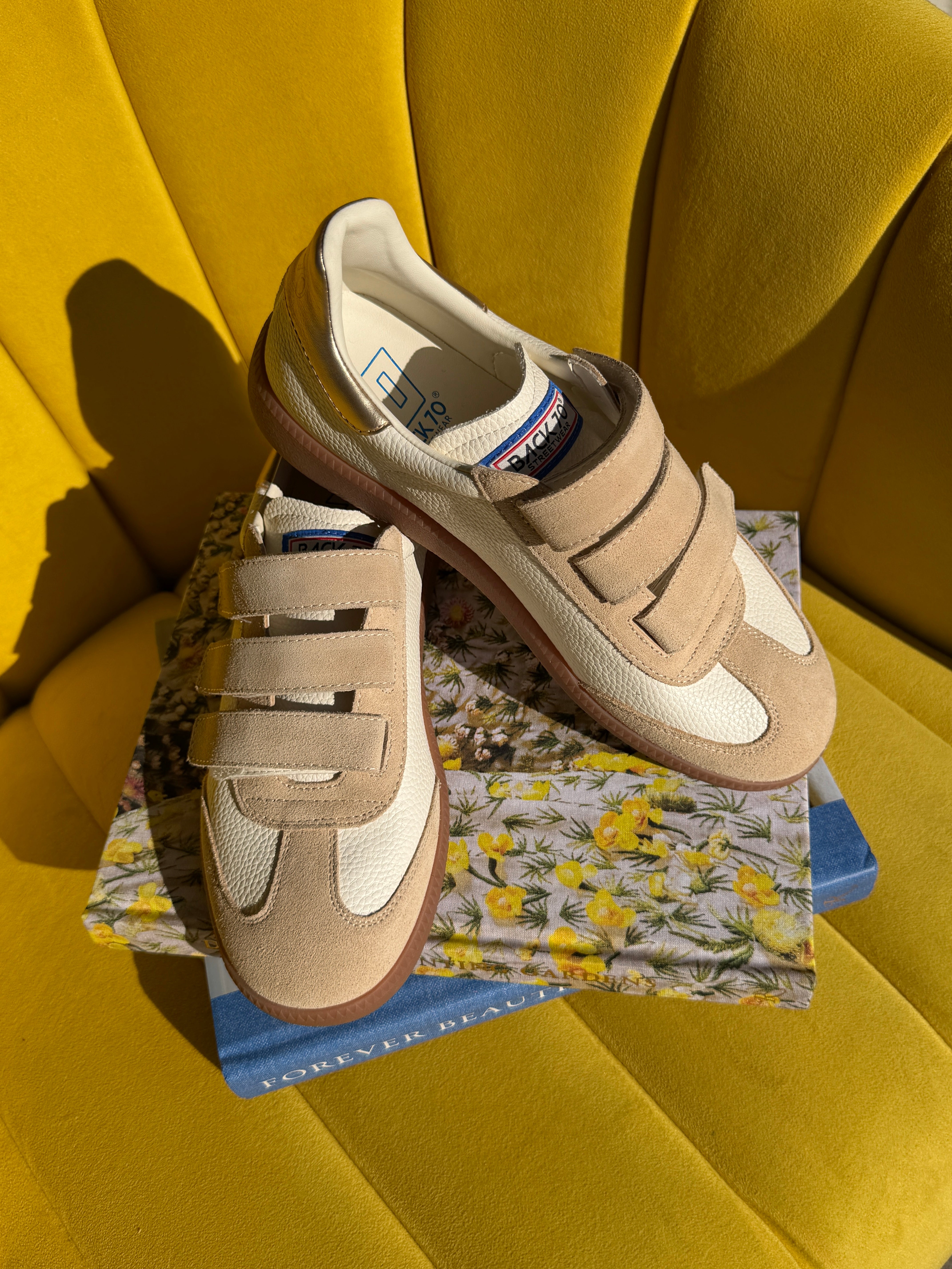 Back 70 Mia Sneakers - White Beige