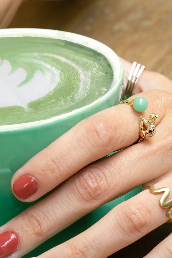 Peter + June Cat's Cradle Ring in Aventurine