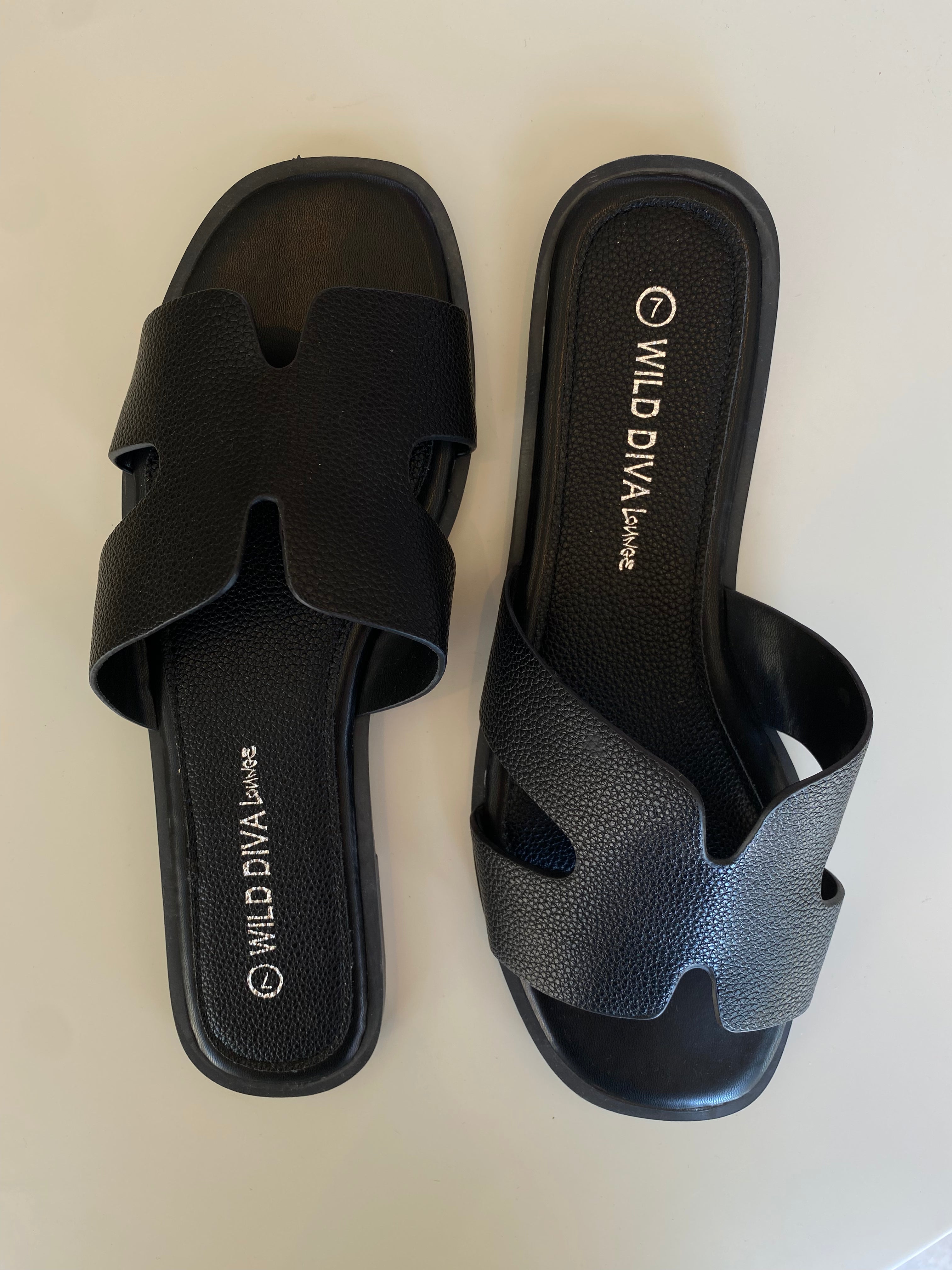Palms Black Sandal