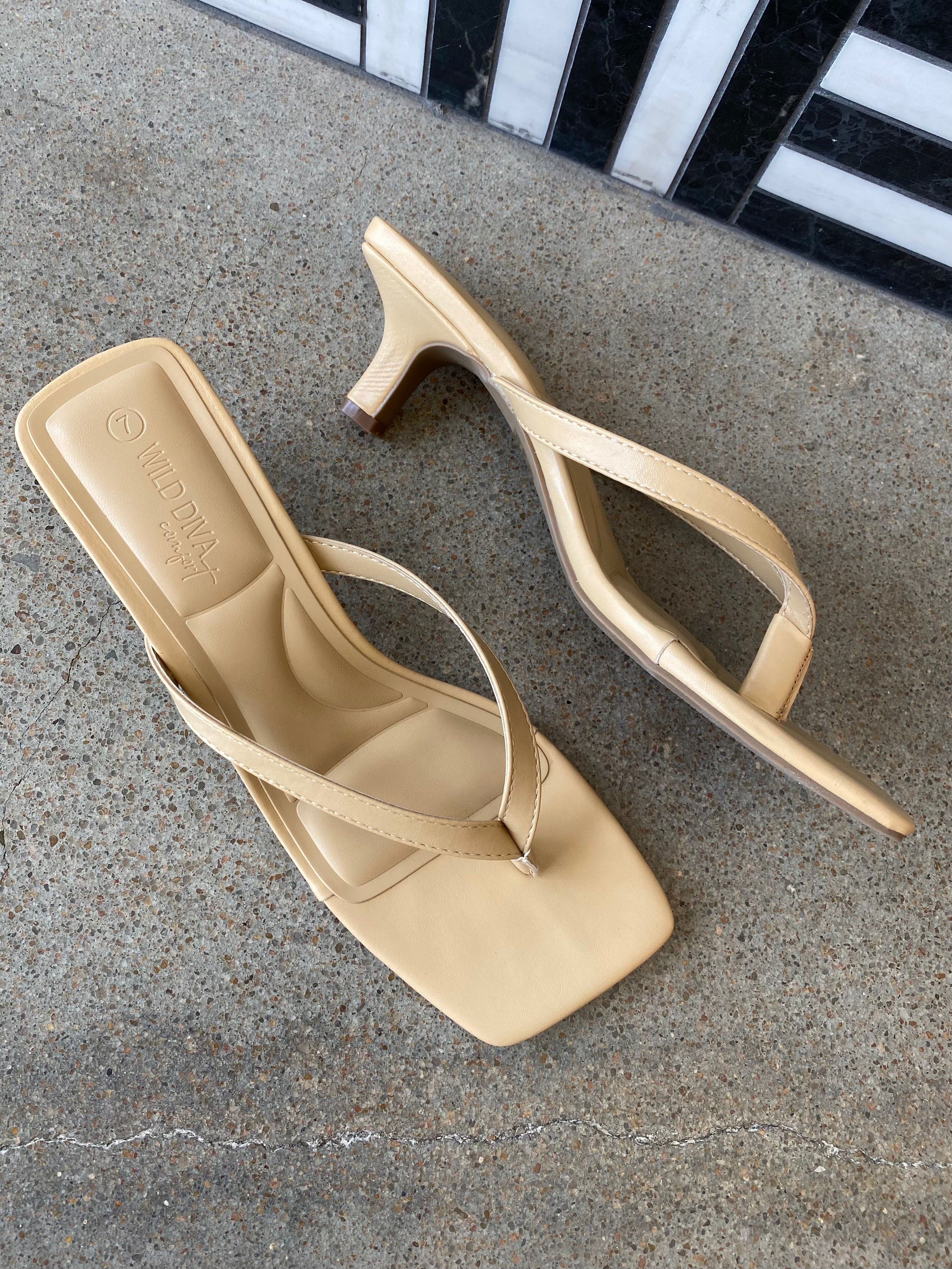 Kat Kitten Heel