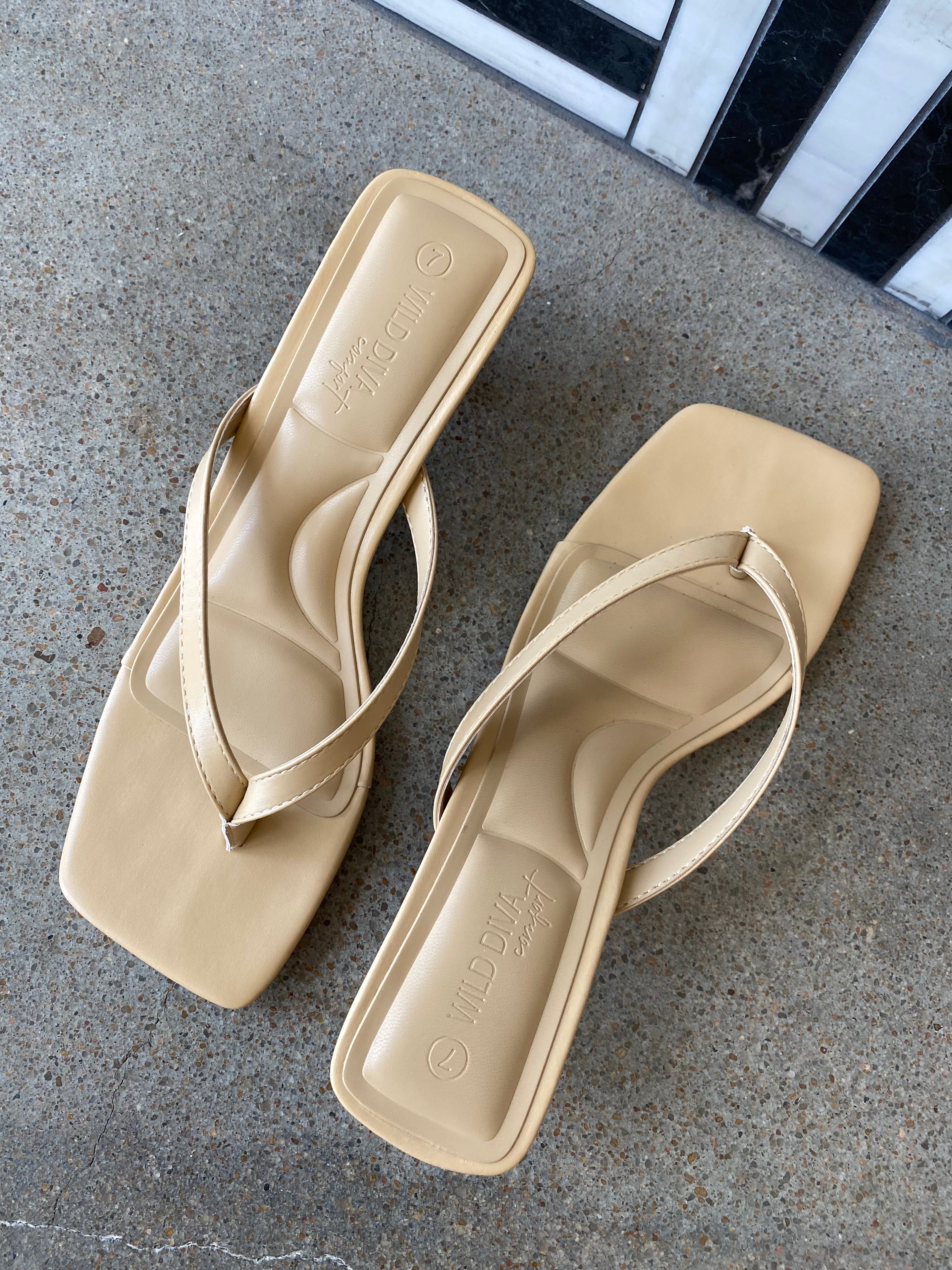 Kat Kitten Heel